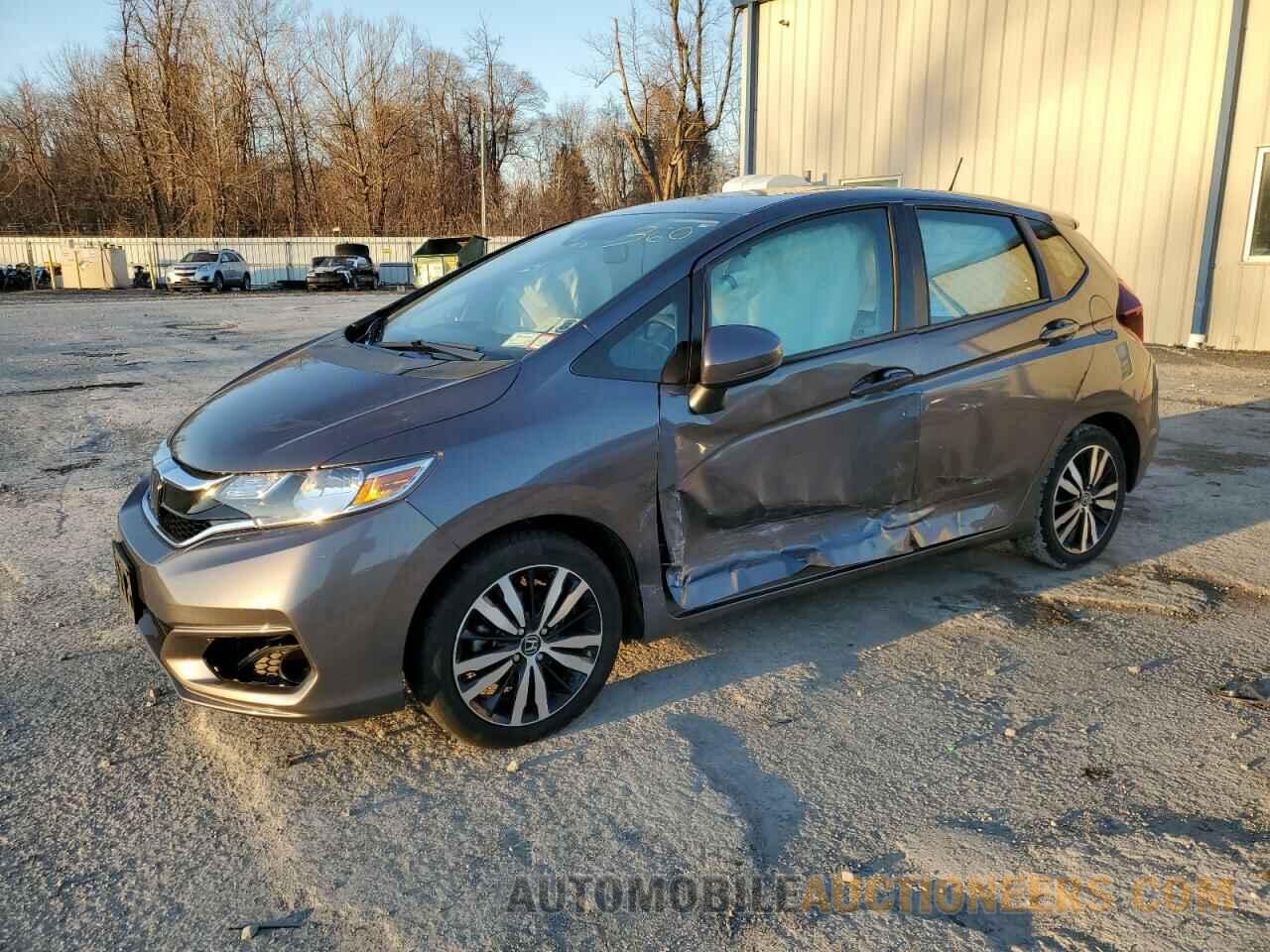 3HGGK5G87JM733888 HONDA FIT 2018