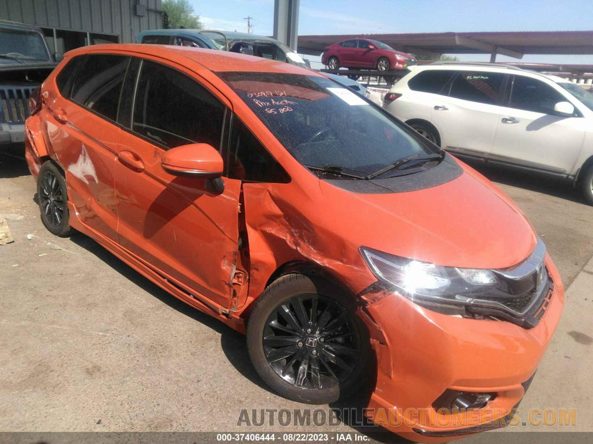 3HGGK5H61JM708272 HONDA FIT 2018