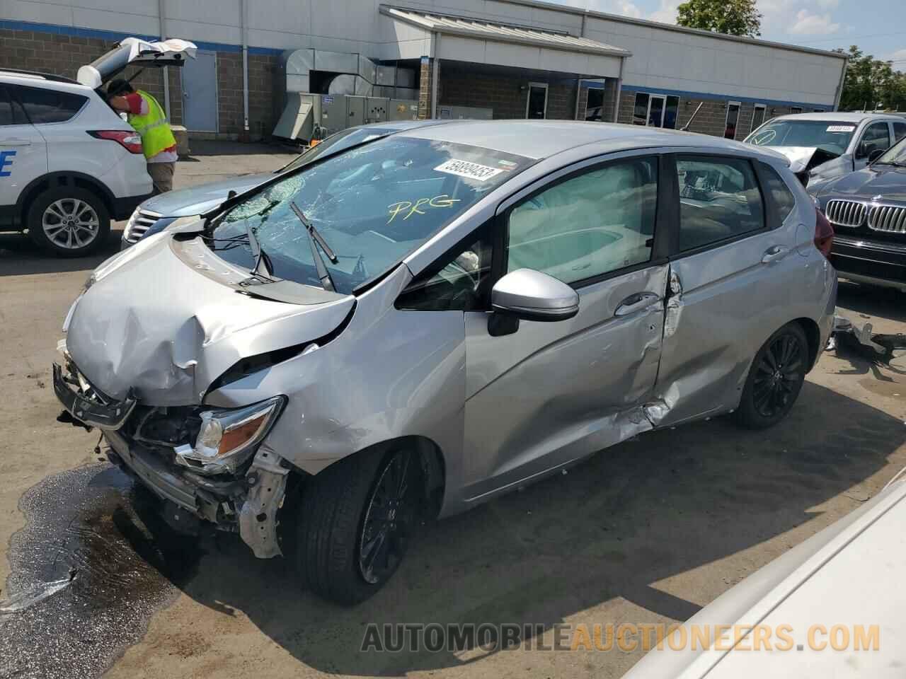 3HGGK5H61JM711477 HONDA FIT 2018