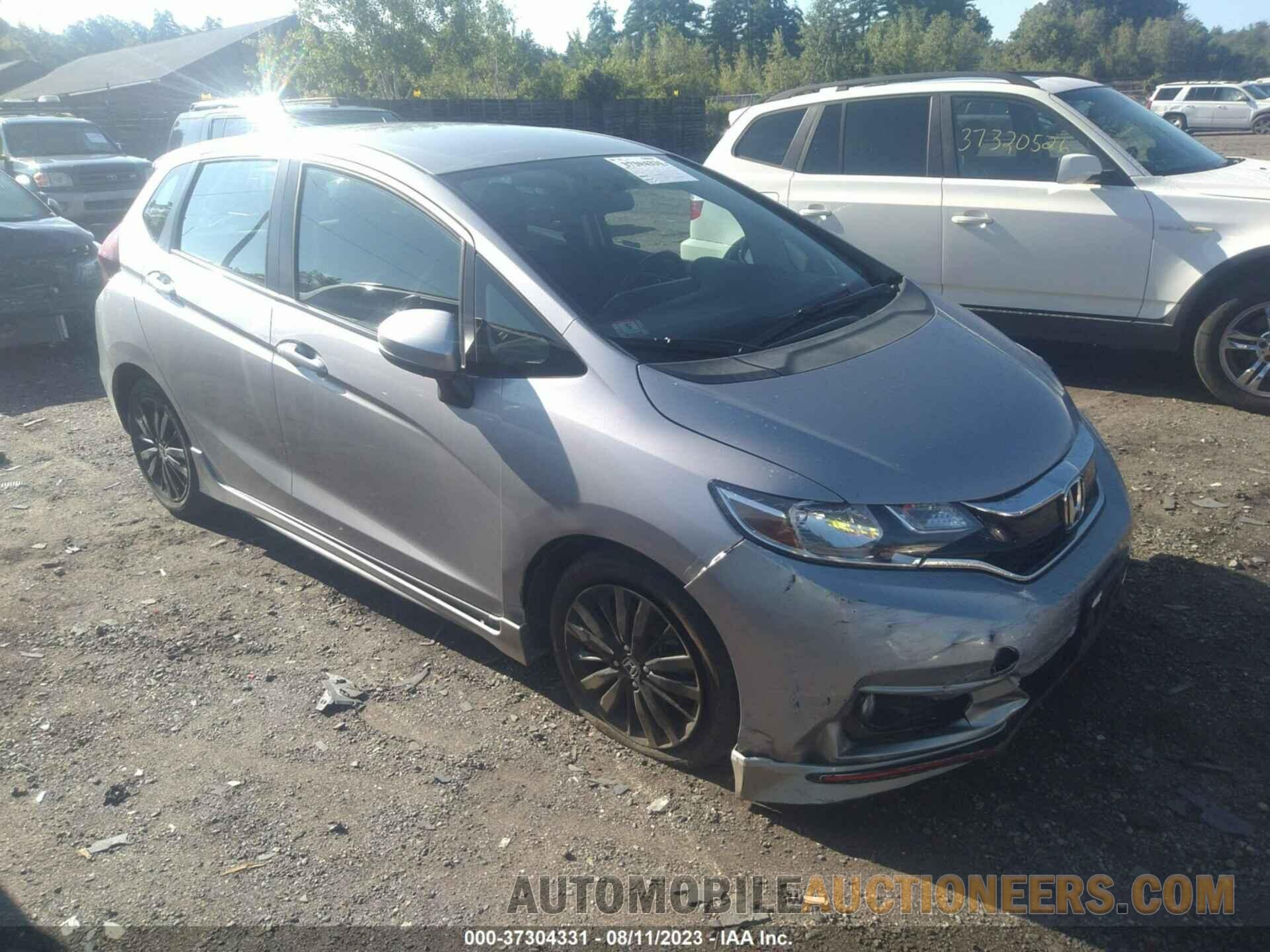 3HGGK5H64JM736261 HONDA FIT 2018