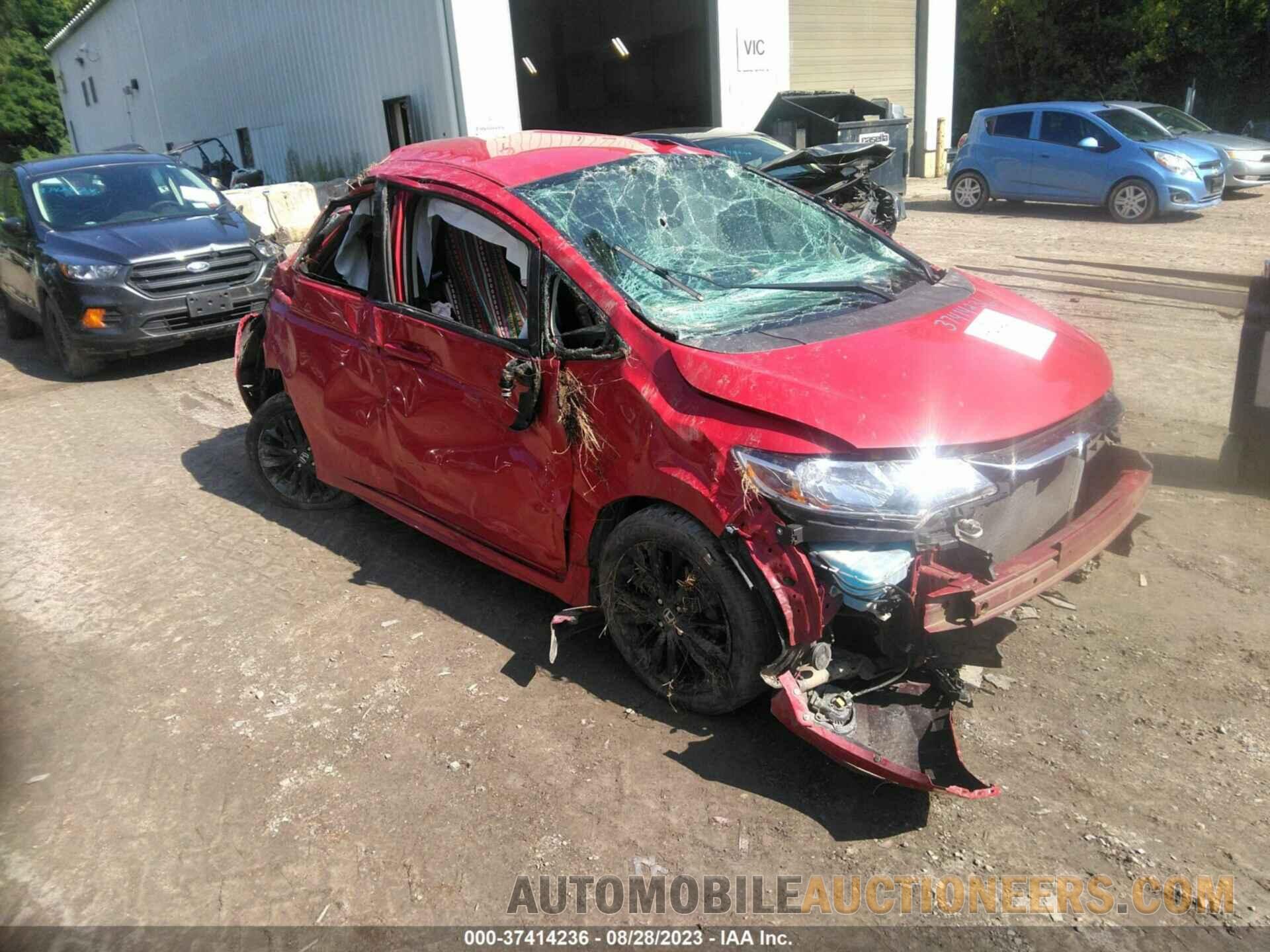 3HGGK5H65JM702670 HONDA FIT 2018