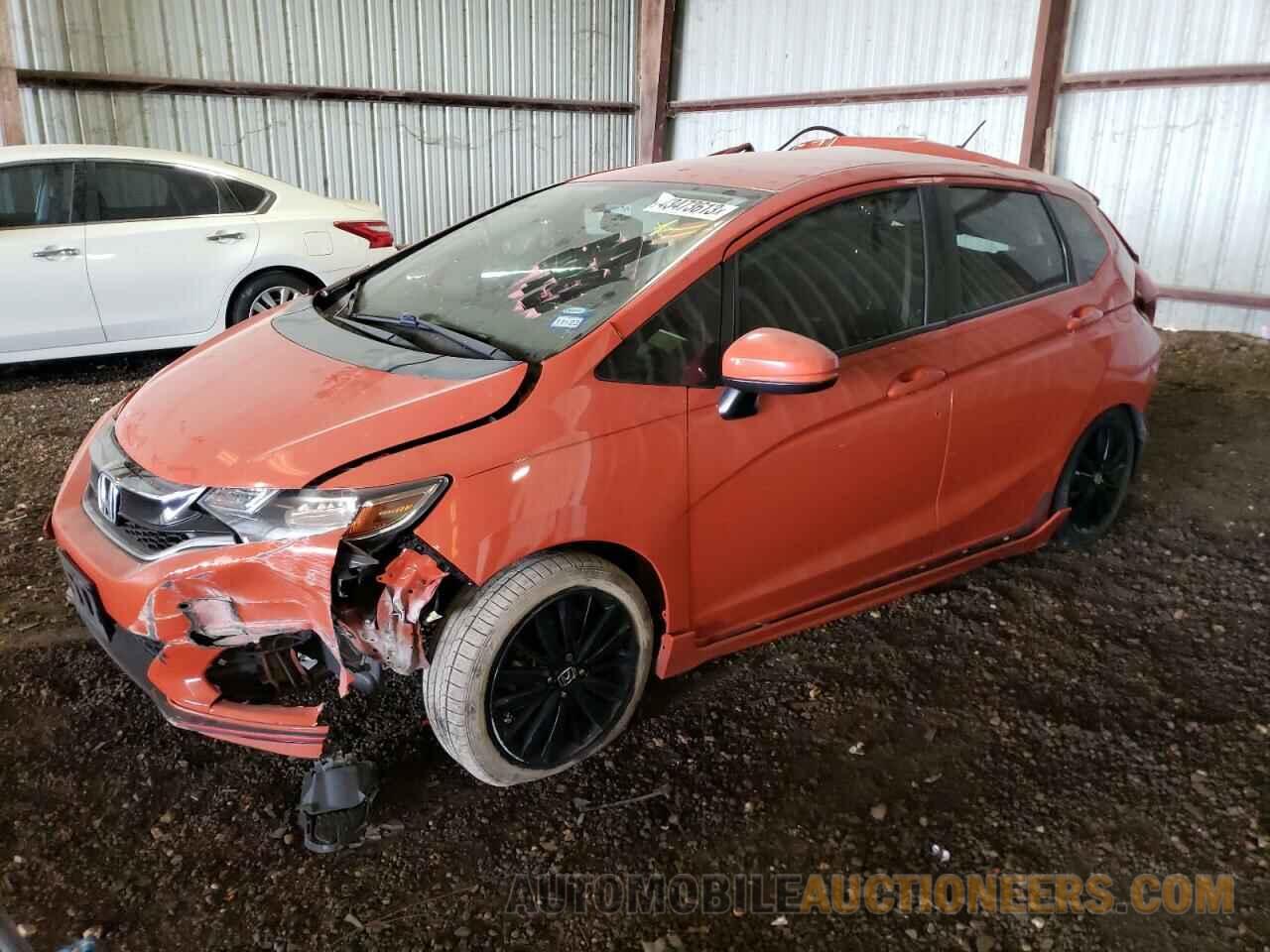 3HGGK5H66JM708266 HONDA FIT 2018