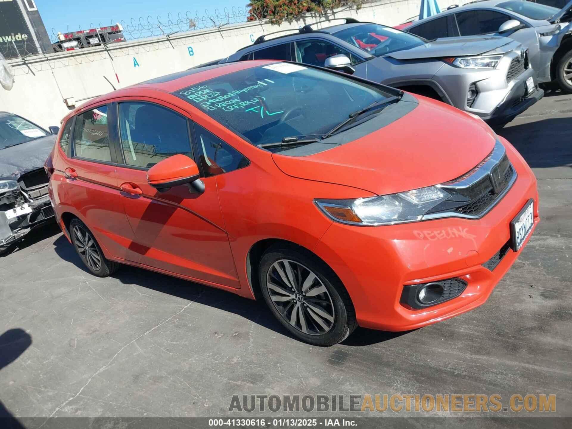 3HGGK5H80JM715456 HONDA FIT 2018