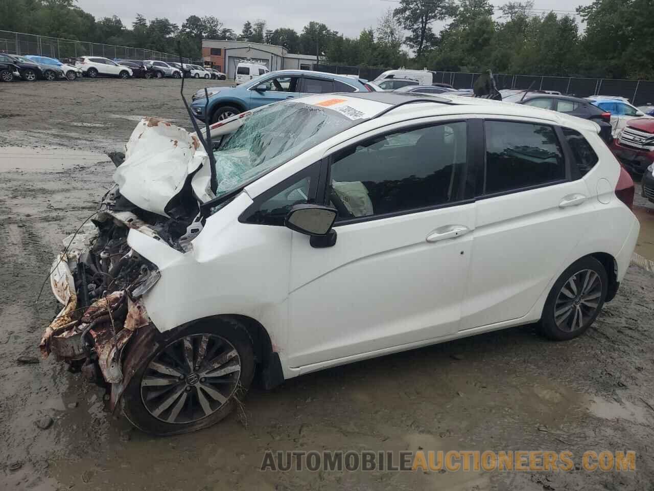 3HGGK5H82FM774368 HONDA FIT 2015