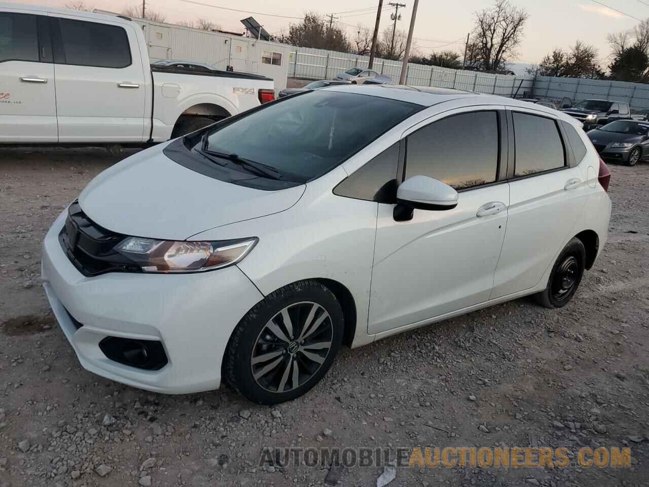 3HGGK5H82JM703826 HONDA FIT 2018