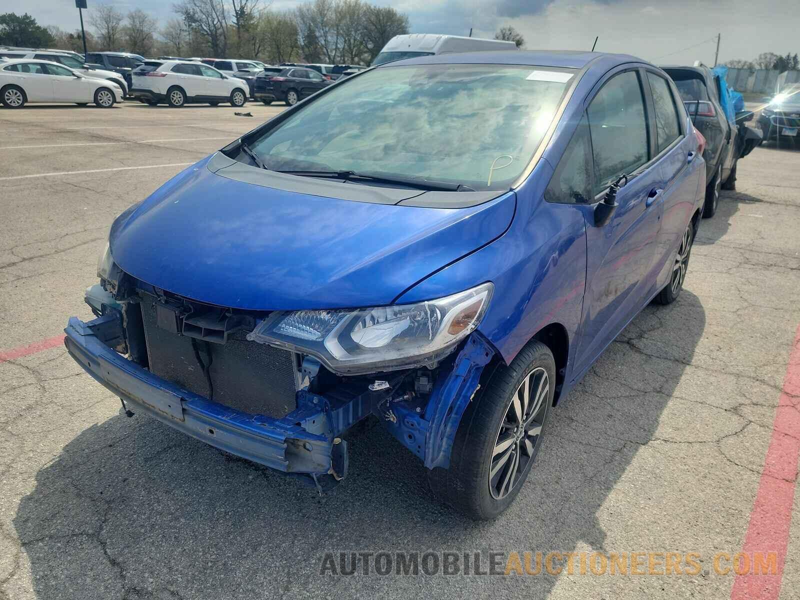 3HGGK5H82JM733215 Honda Fit 2018