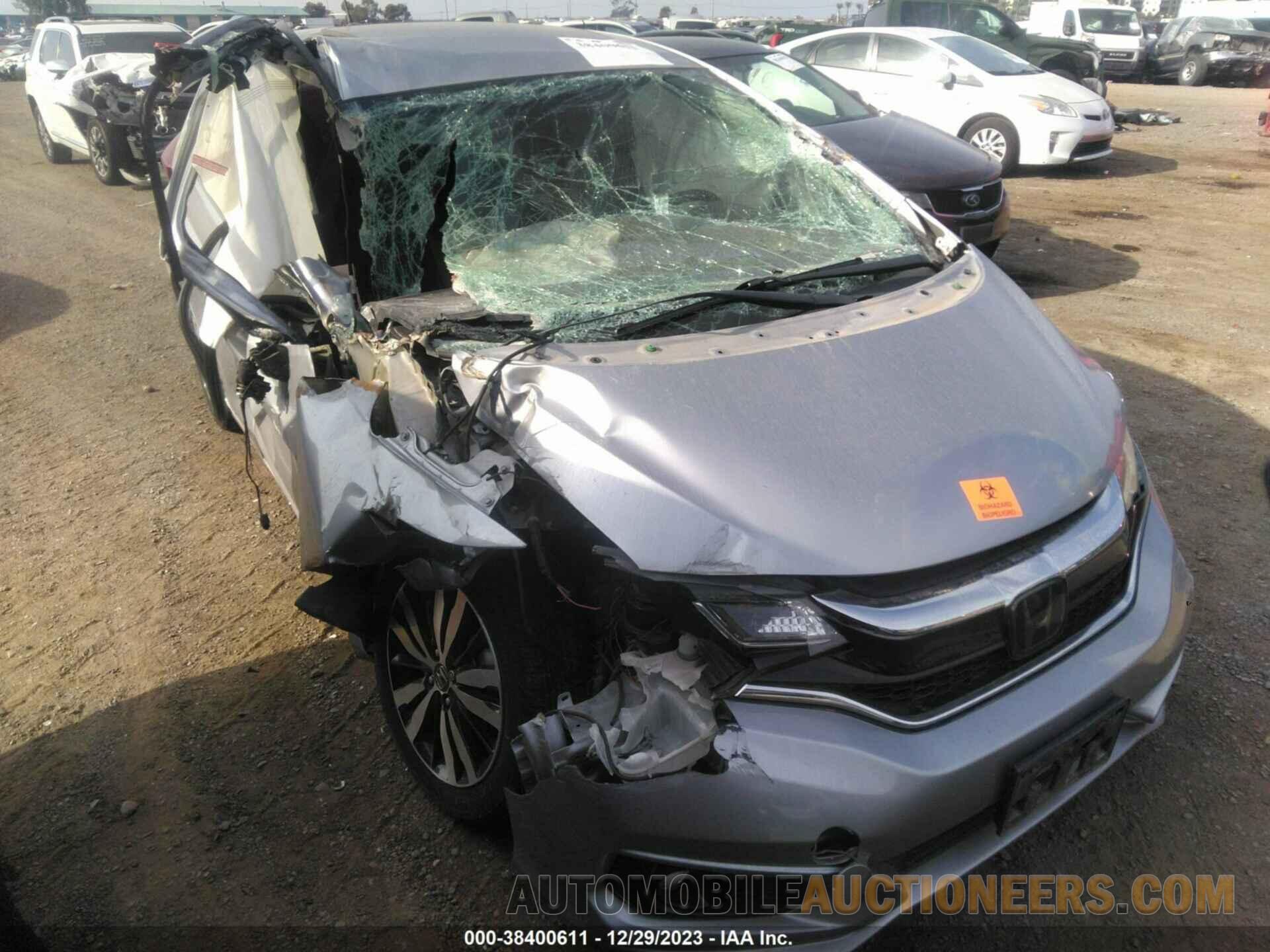 3HGGK5H86JM713825 HONDA FIT 2018