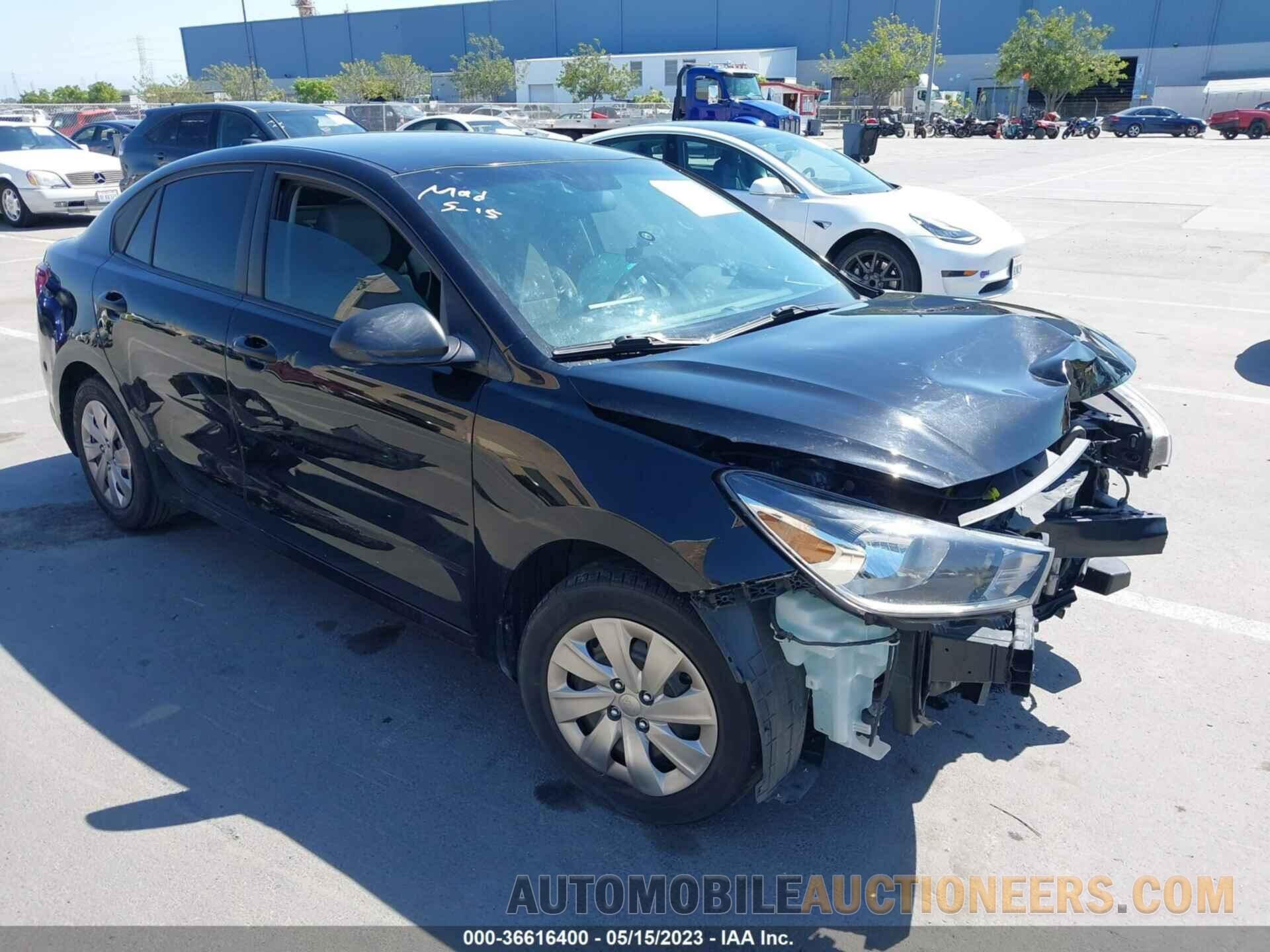 3KPA24AB2JE071473 KIA RIO 2018