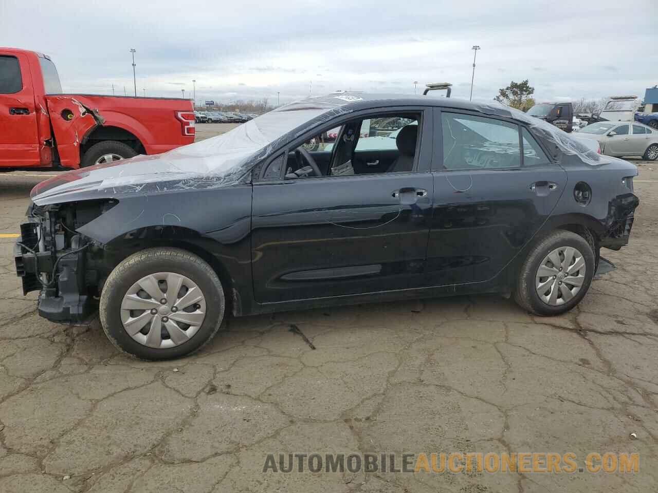 3KPA24AB3JE080313 KIA RIO 2018