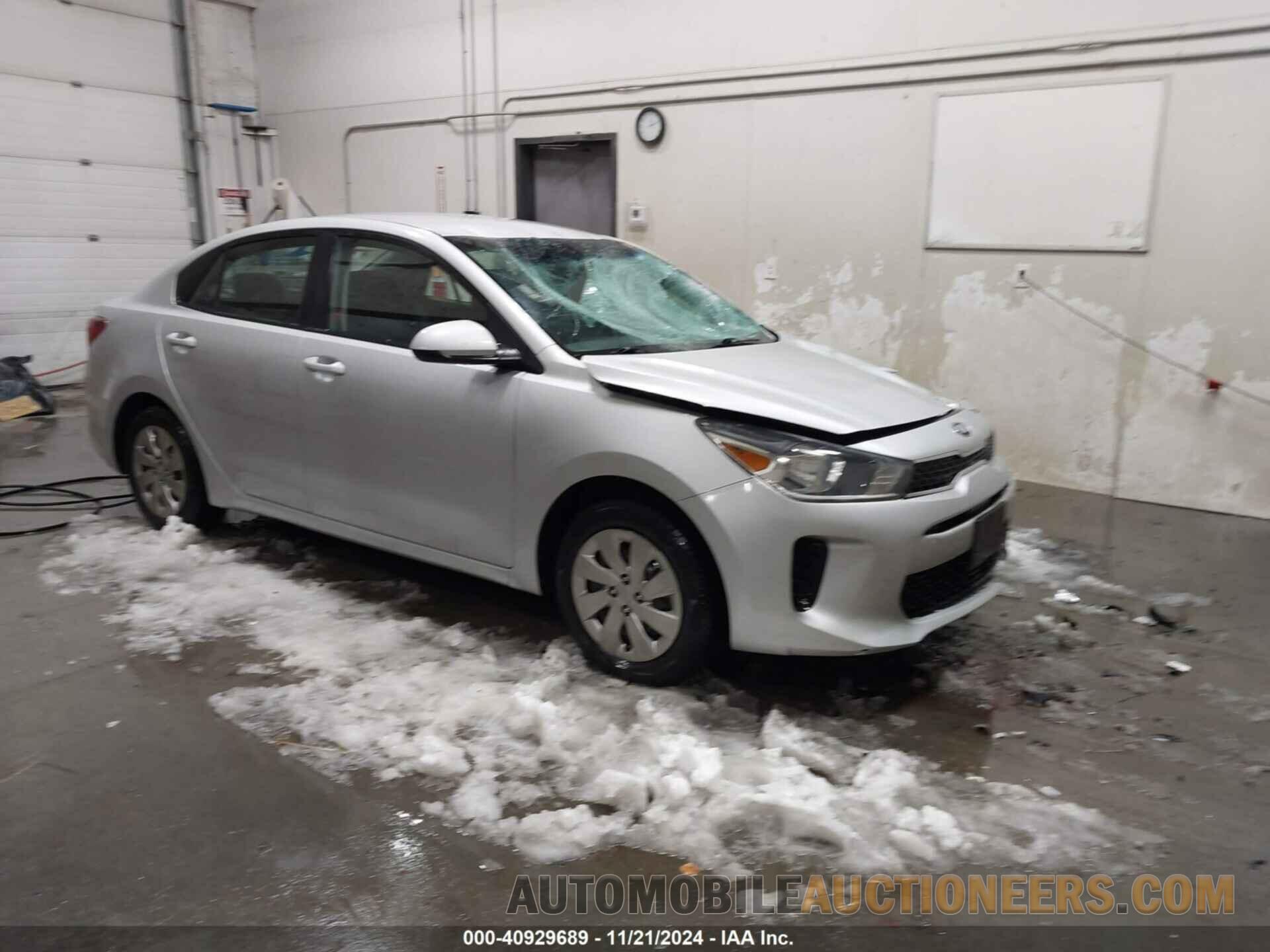 3KPA24AB3JE086175 KIA RIO 2018