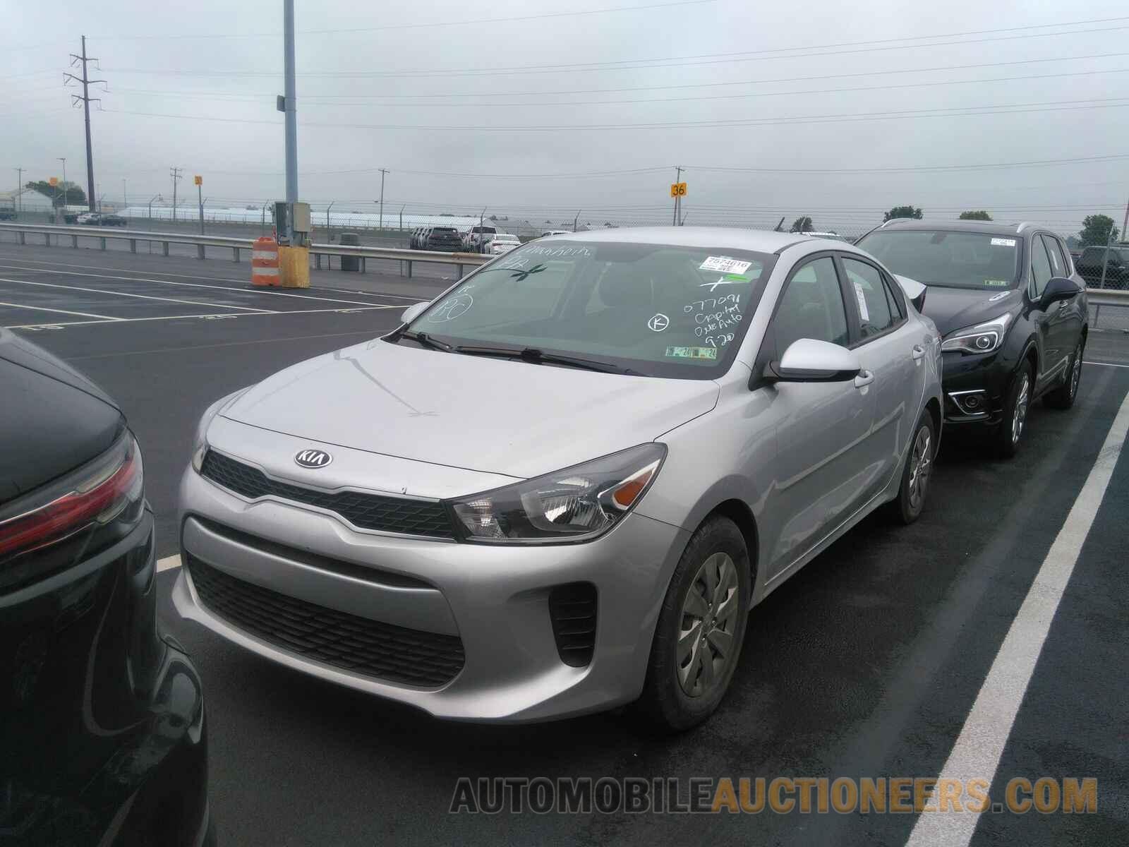 3KPA24AB7JE077091 Kia Rio 2018