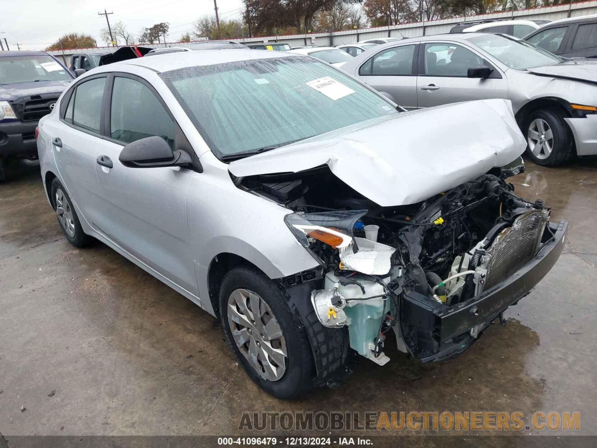 3KPA24AB7JE078578 KIA RIO 2018