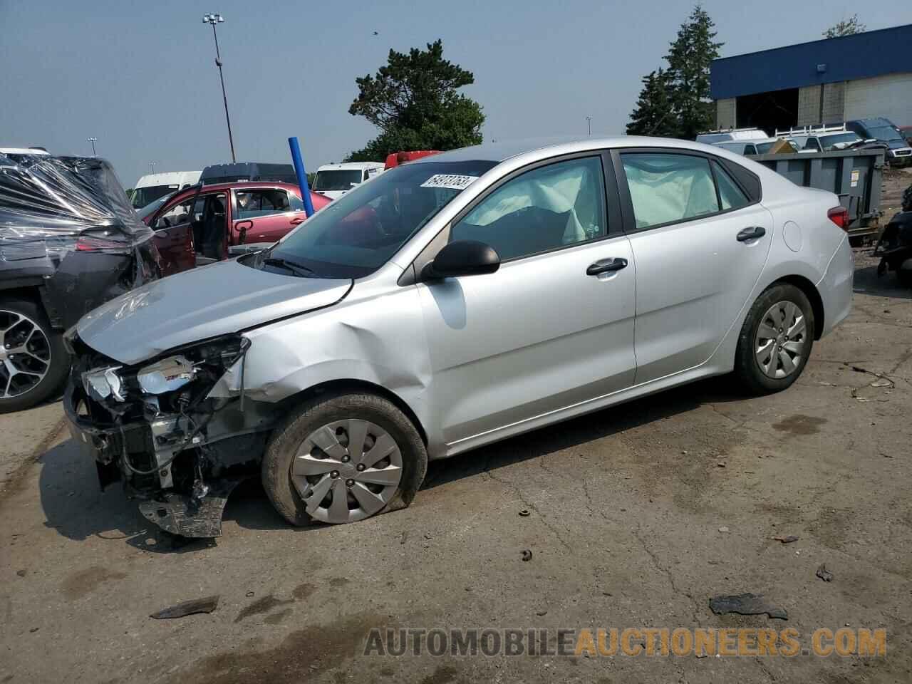 3KPA24AB8JE070375 KIA RIO 2018