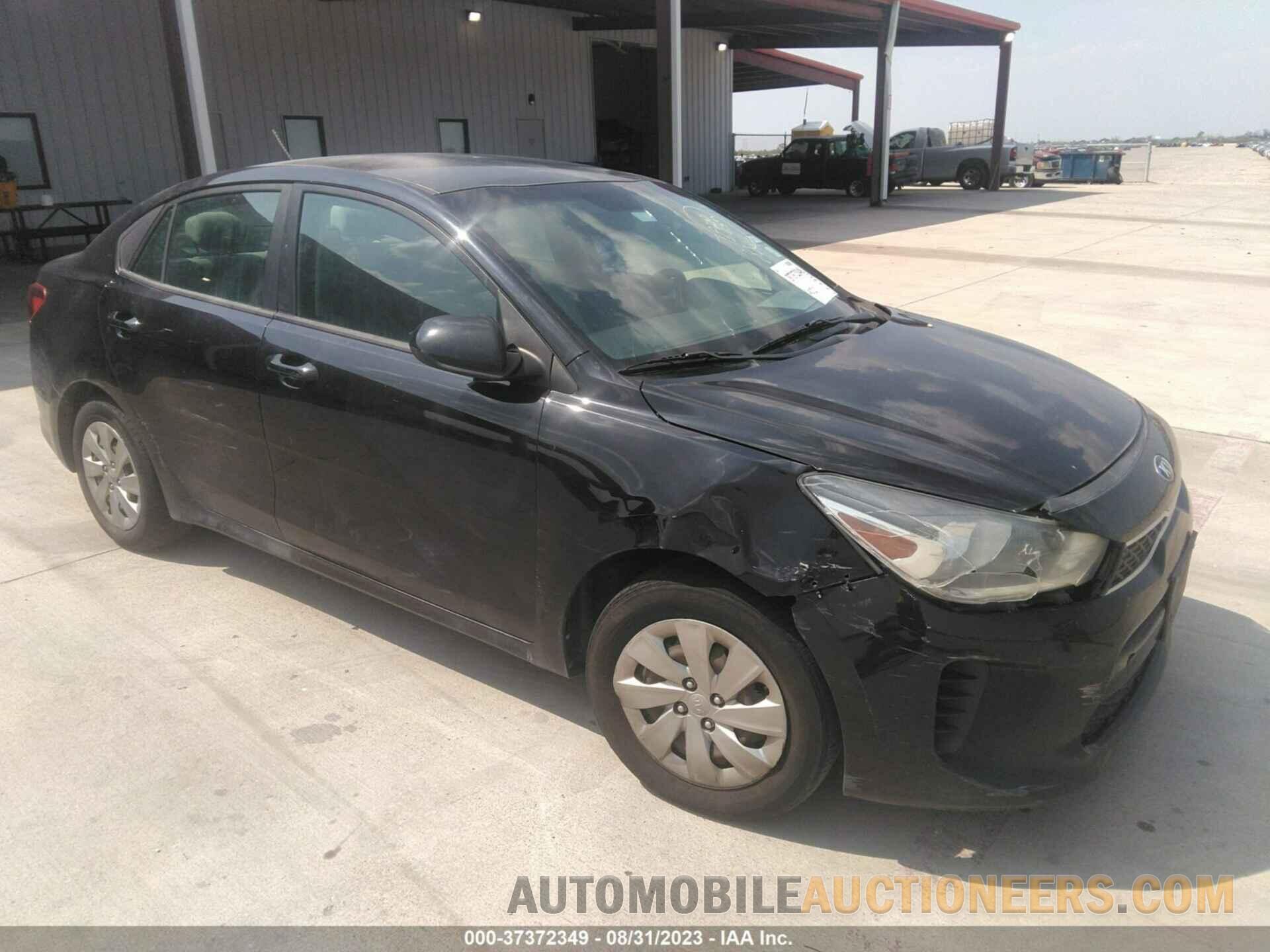 3KPA24ABXJE068210 KIA RIO 2018