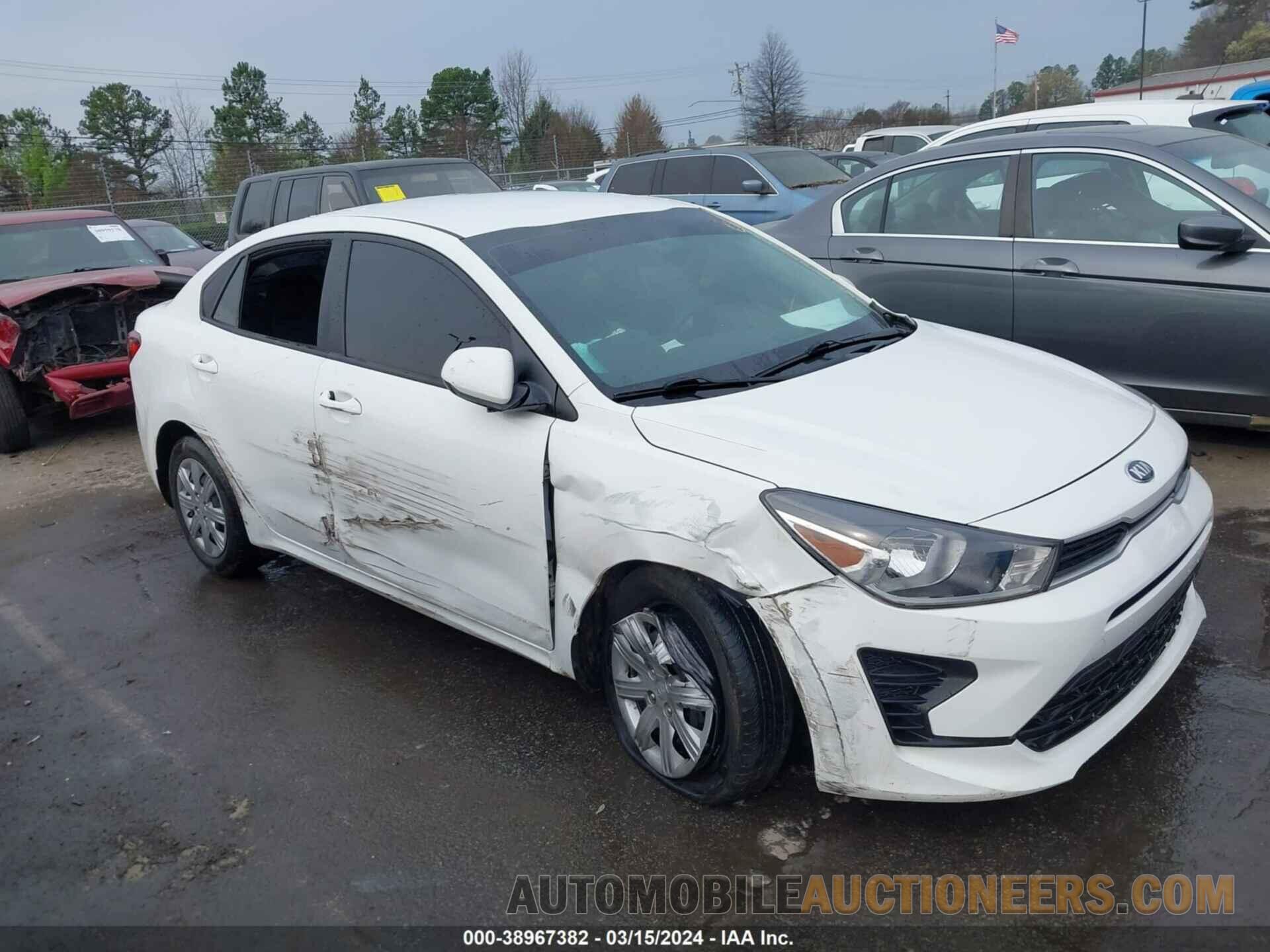 3KPA24AD2ME393813 KIA RIO 2021