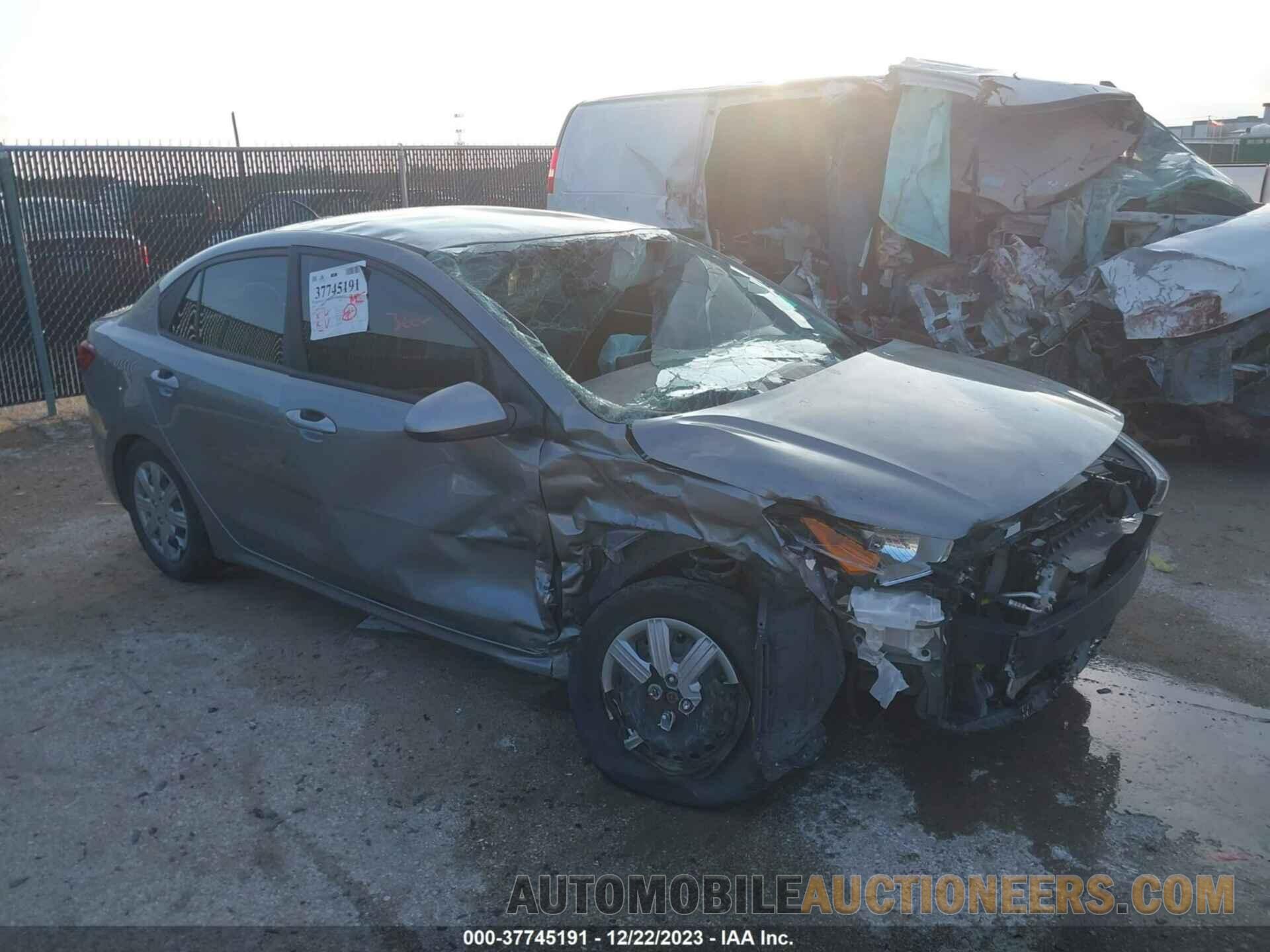 3KPA24AD2ME425305 KIA RIO 2021