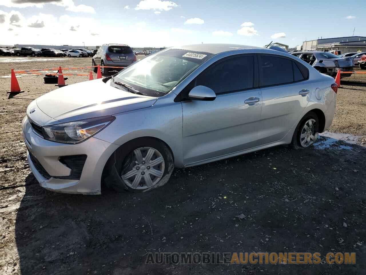 3KPA24AD4ME379640 KIA RIO 2021