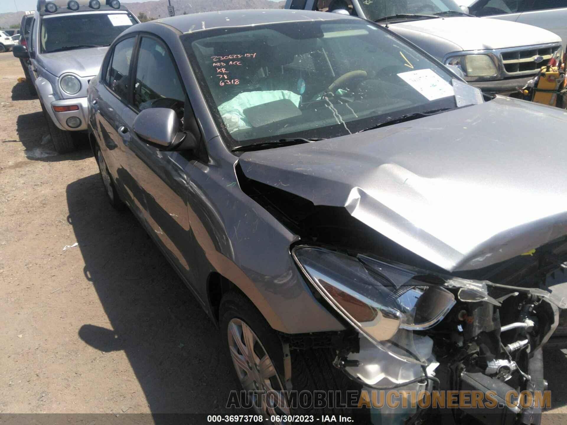 3KPA24AD4ME406318 KIA RIO 2021