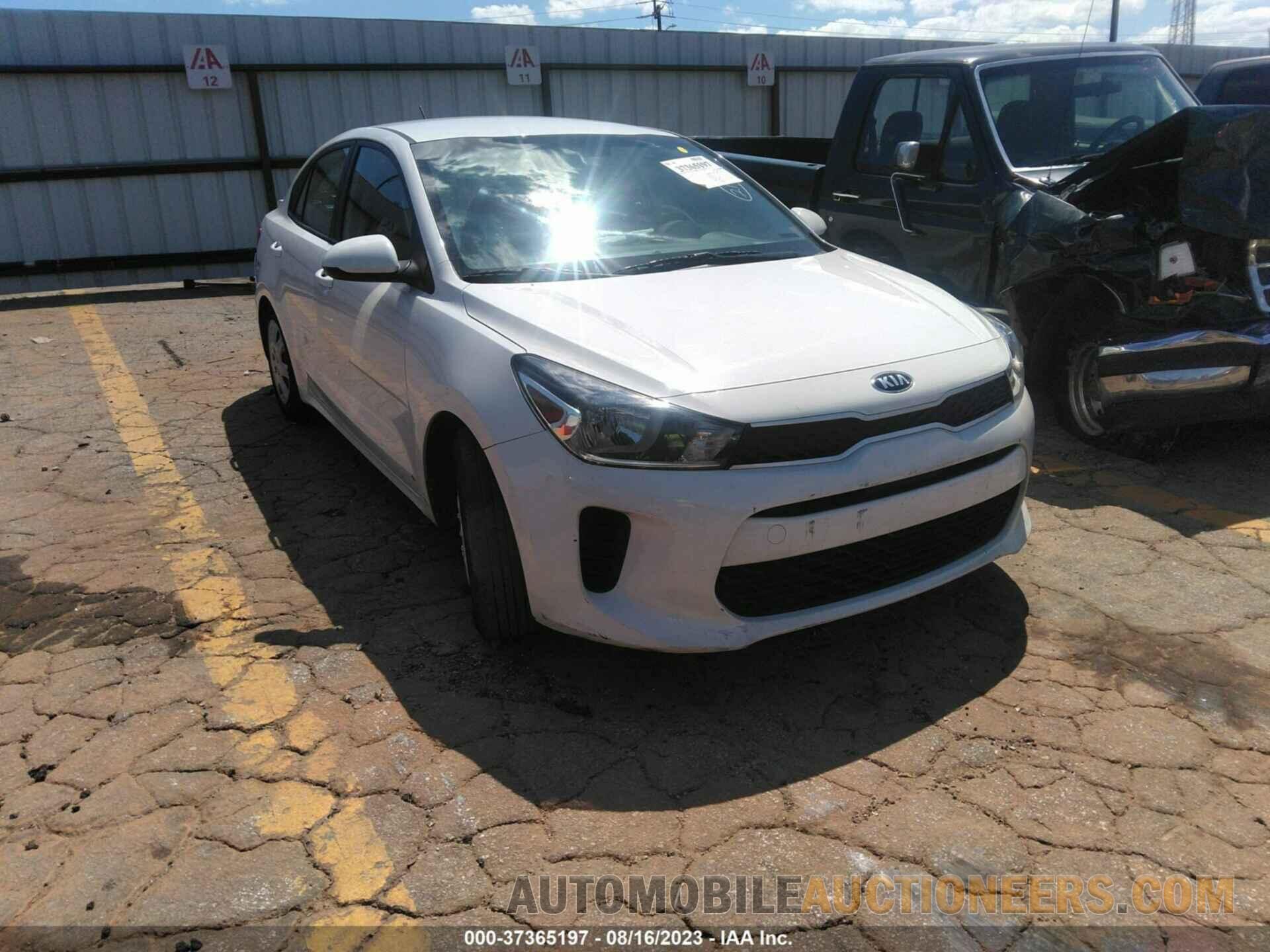 3KPA24AD5LE256153 KIA RIO 2020