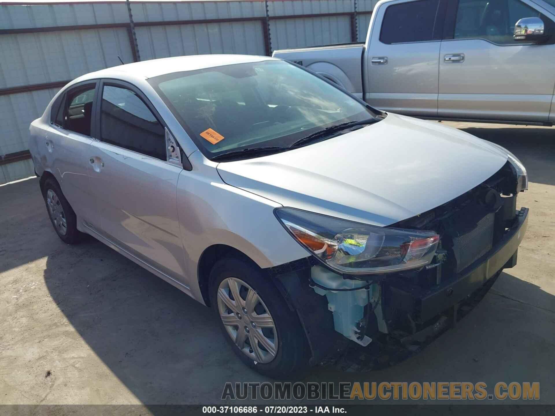 3KPA24AD5ME400298 KIA RIO 2021