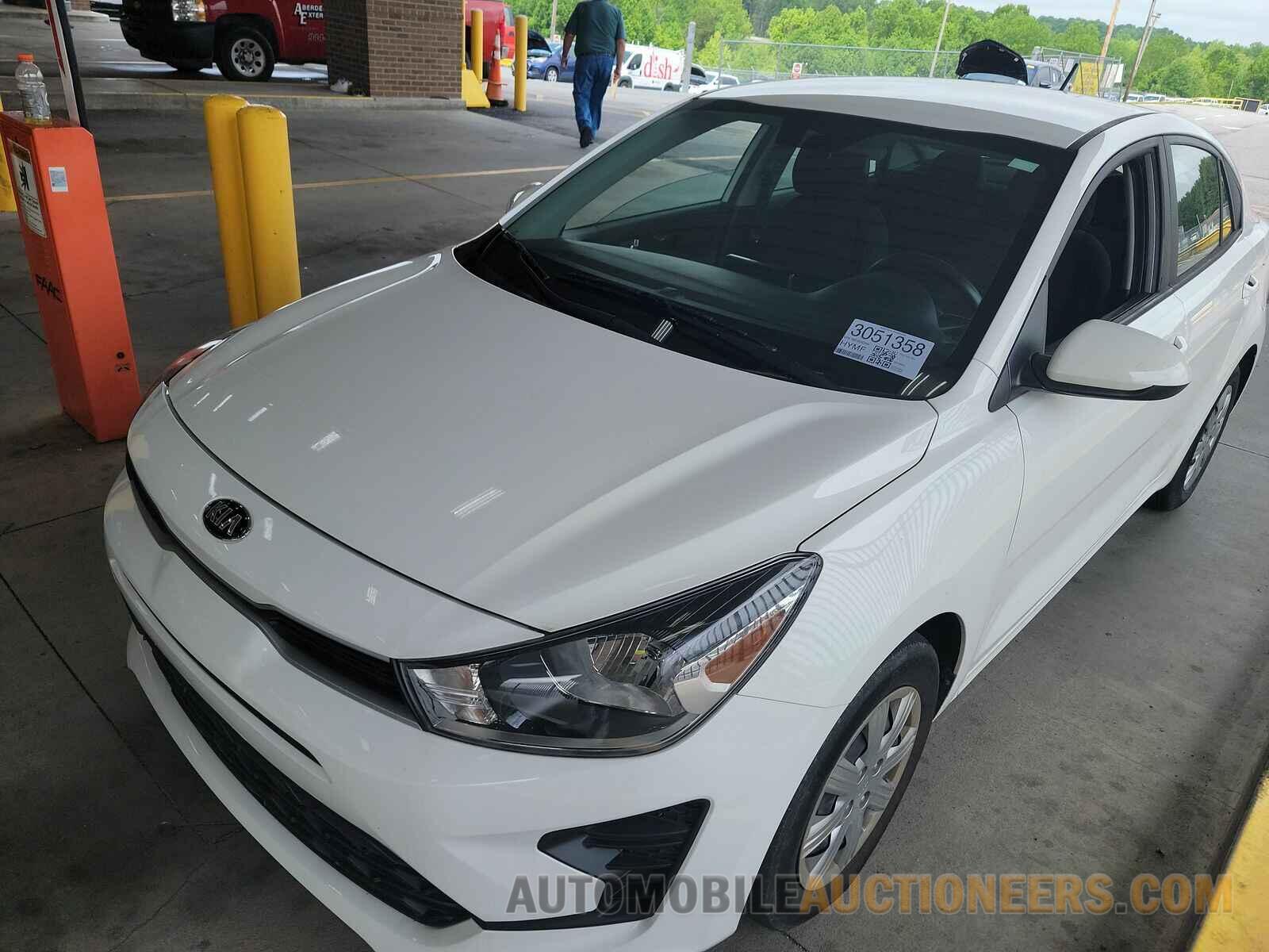 3KPA24AD5ME403346 Kia Rio 2021