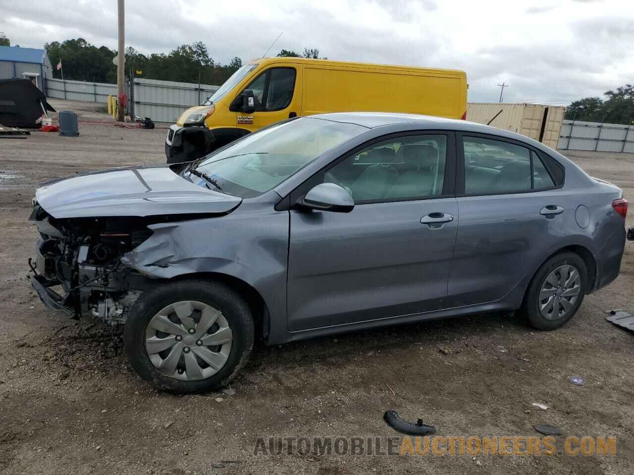 3KPA24AD8LE330858 KIA RIO 2020