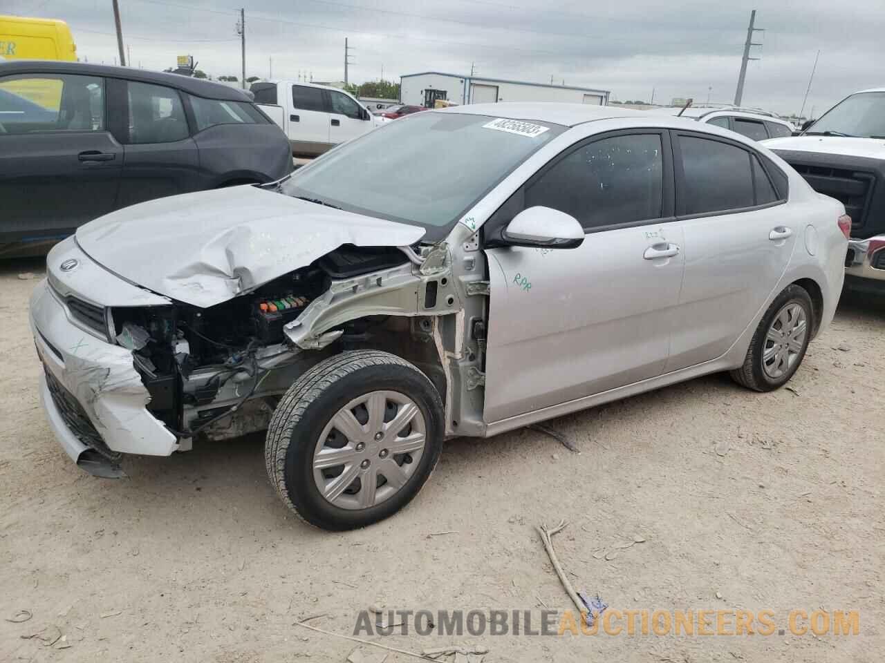 3KPA24AD8ME401302 KIA RIO 2021