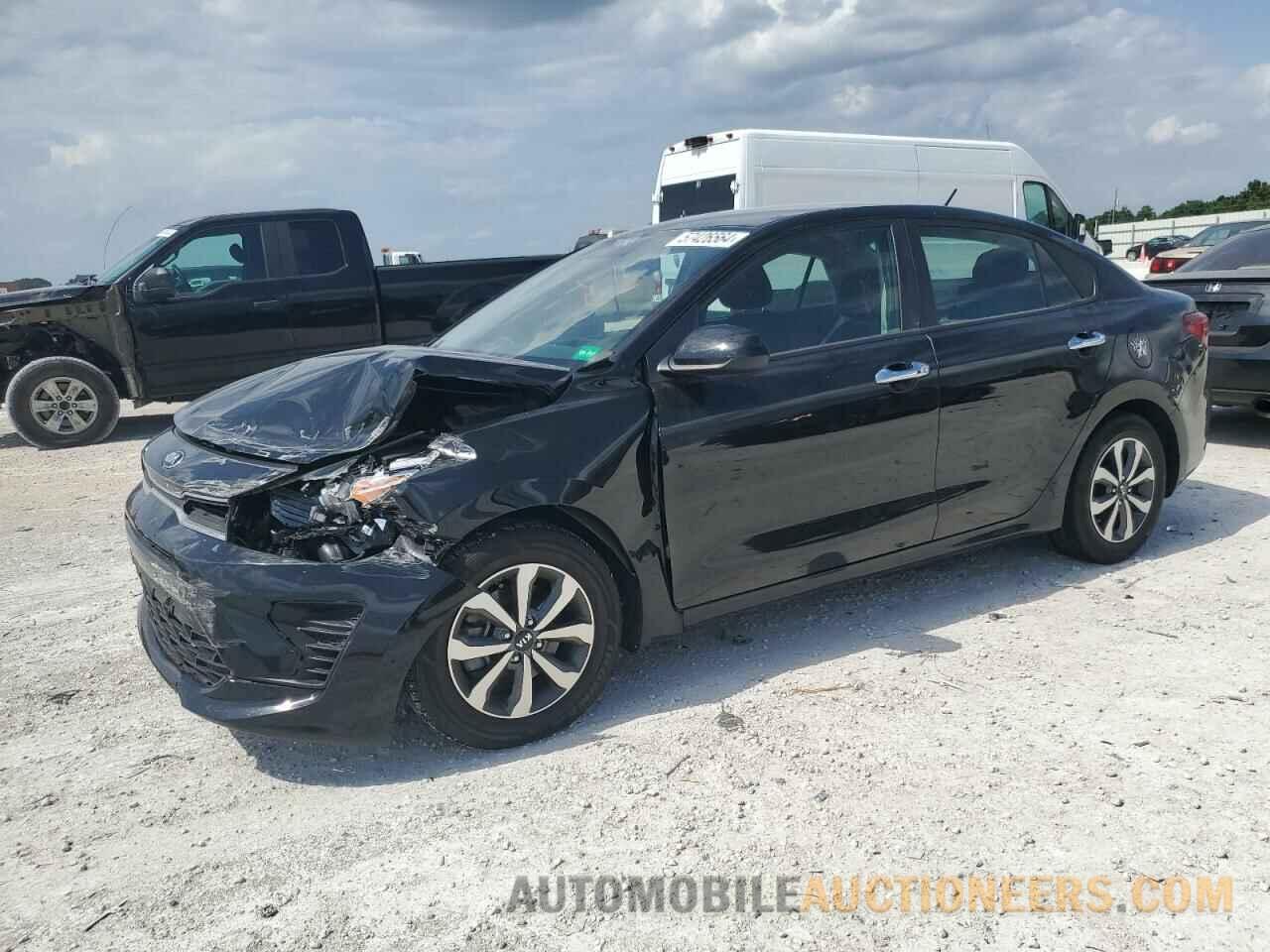 3KPA24AD8ME417175 KIA RIO 2021