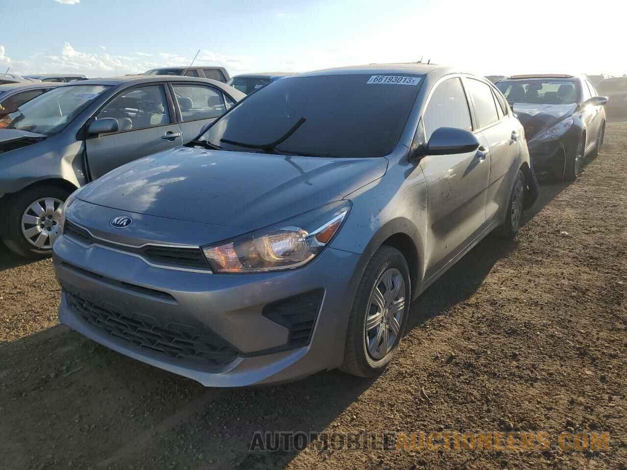 3KPA24AD8ME426393 KIA RIO 2021