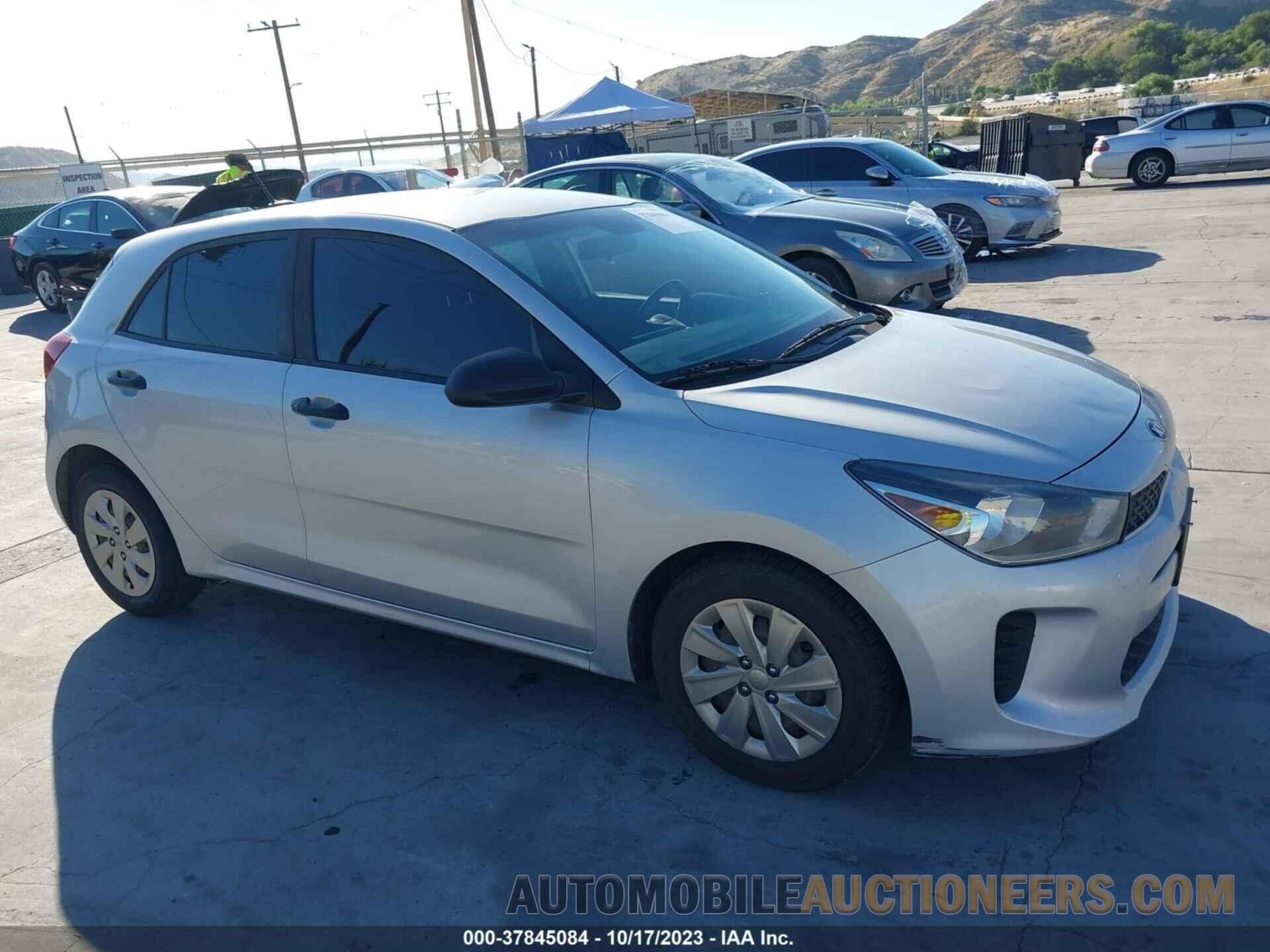 3KPA25AB4JE066698 KIA RIO 5-DOOR 2018