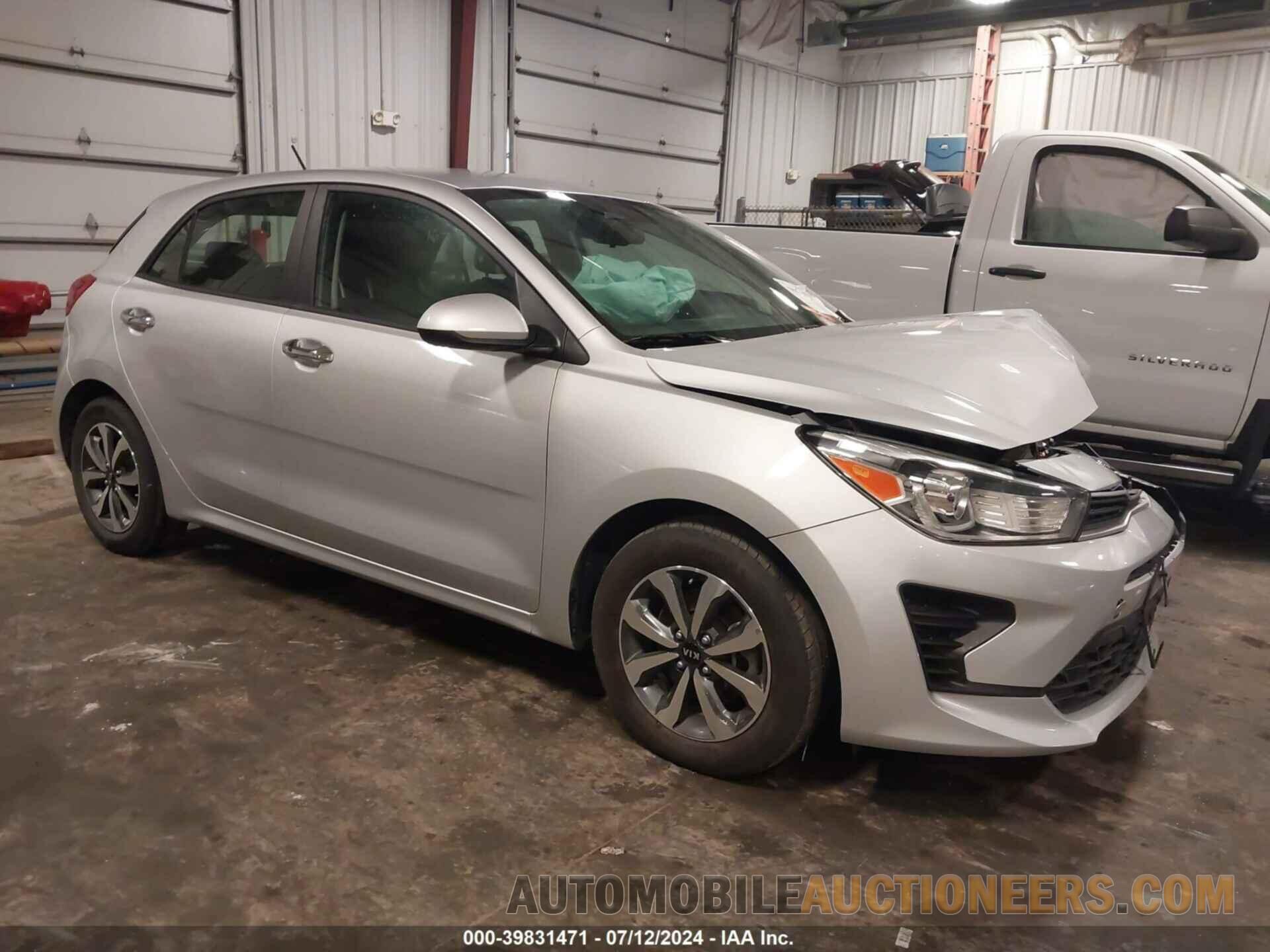 3KPA25AD6ME433896 KIA RIO 5-DOOR 2021