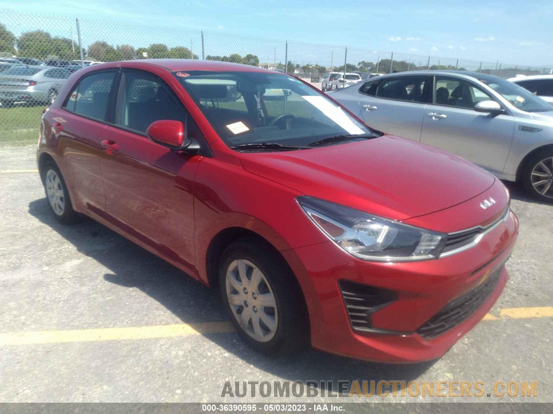 3KPA25AD7NE442995 KIA RIO 5-DOOR 2022