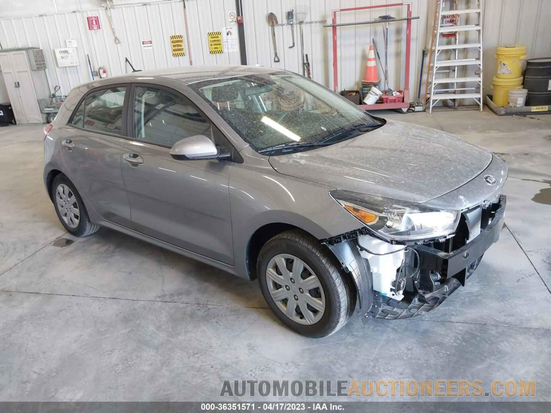 3KPA25AD8ME420812 KIA RIO 5-DOOR 2021