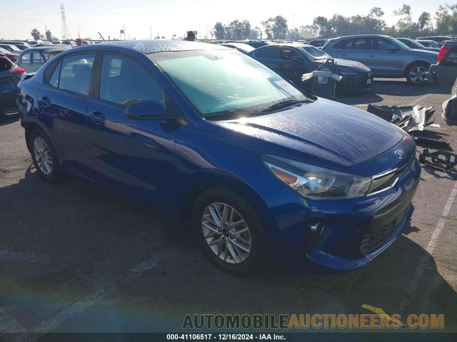 3KPA34AB6JE000354 KIA RIO 2018