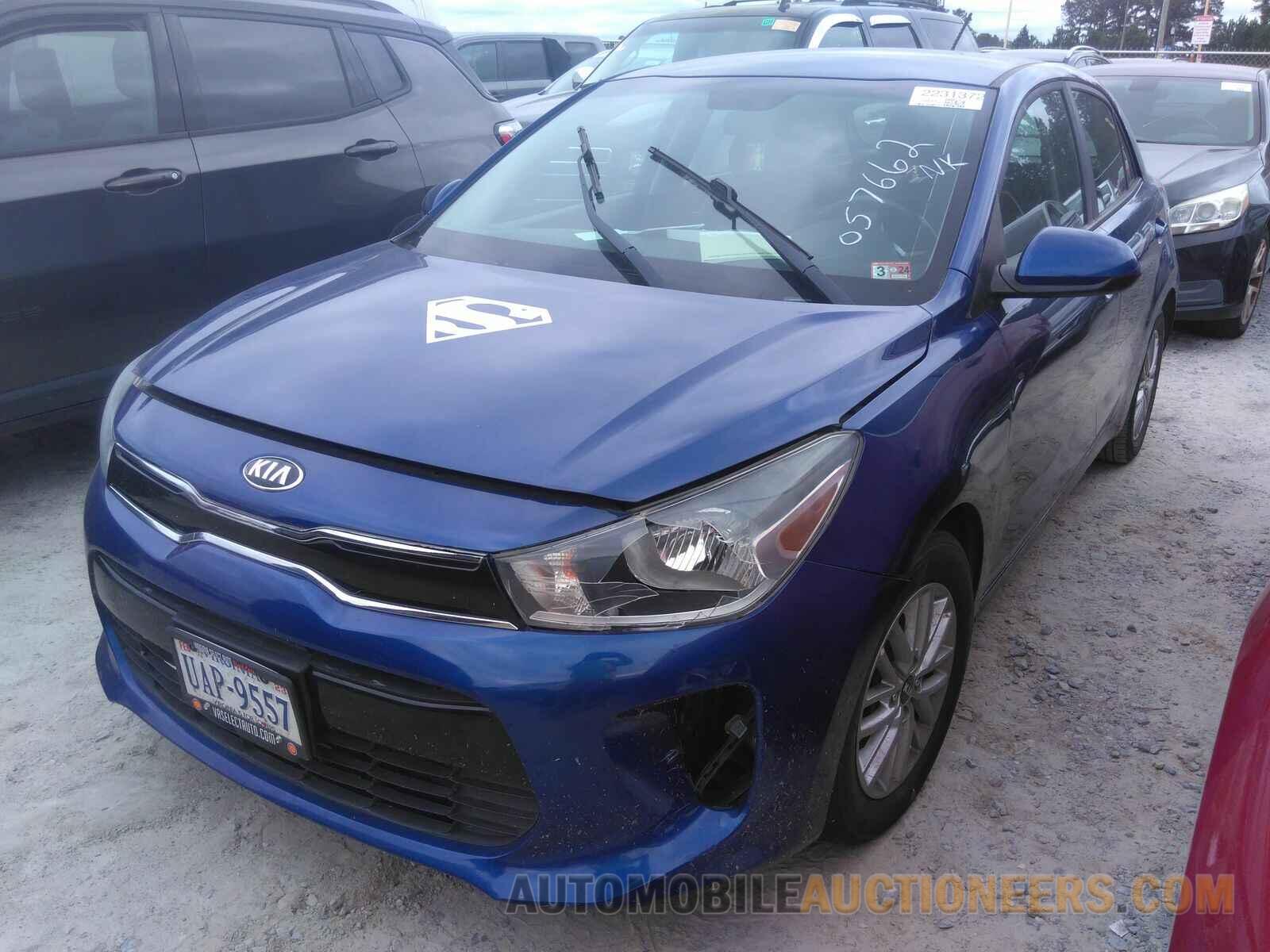 3KPA35AB8JE057662 Kia Rio 5-Door 2018