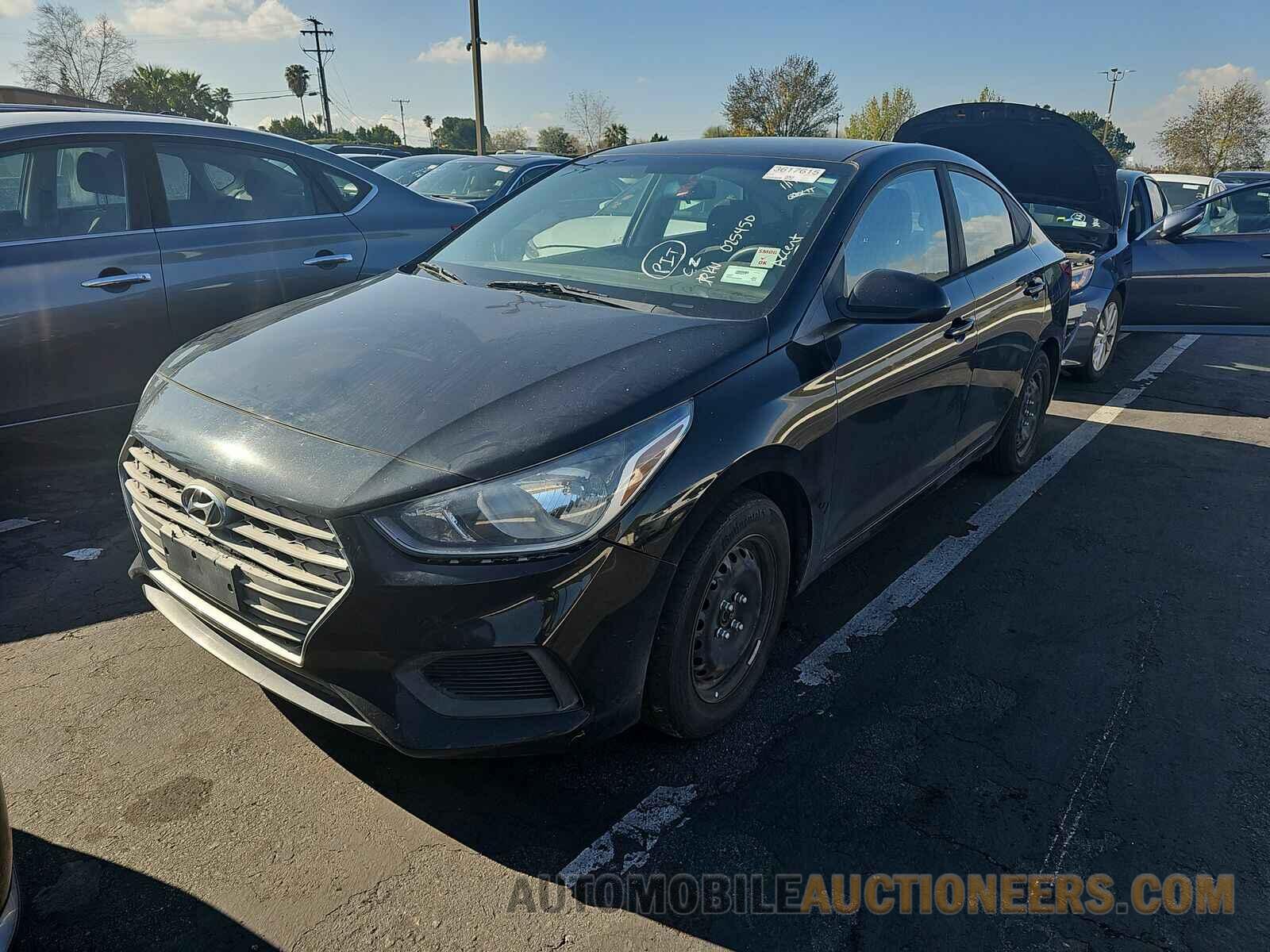 3KPC24A30JE025450 Hyundai Accent 2018