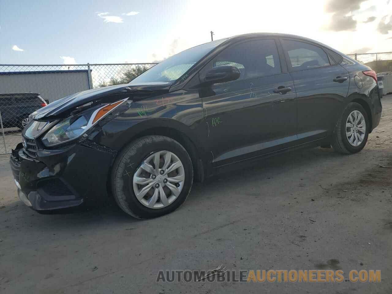 3KPC24A30JE031118 HYUNDAI ACCENT 2018