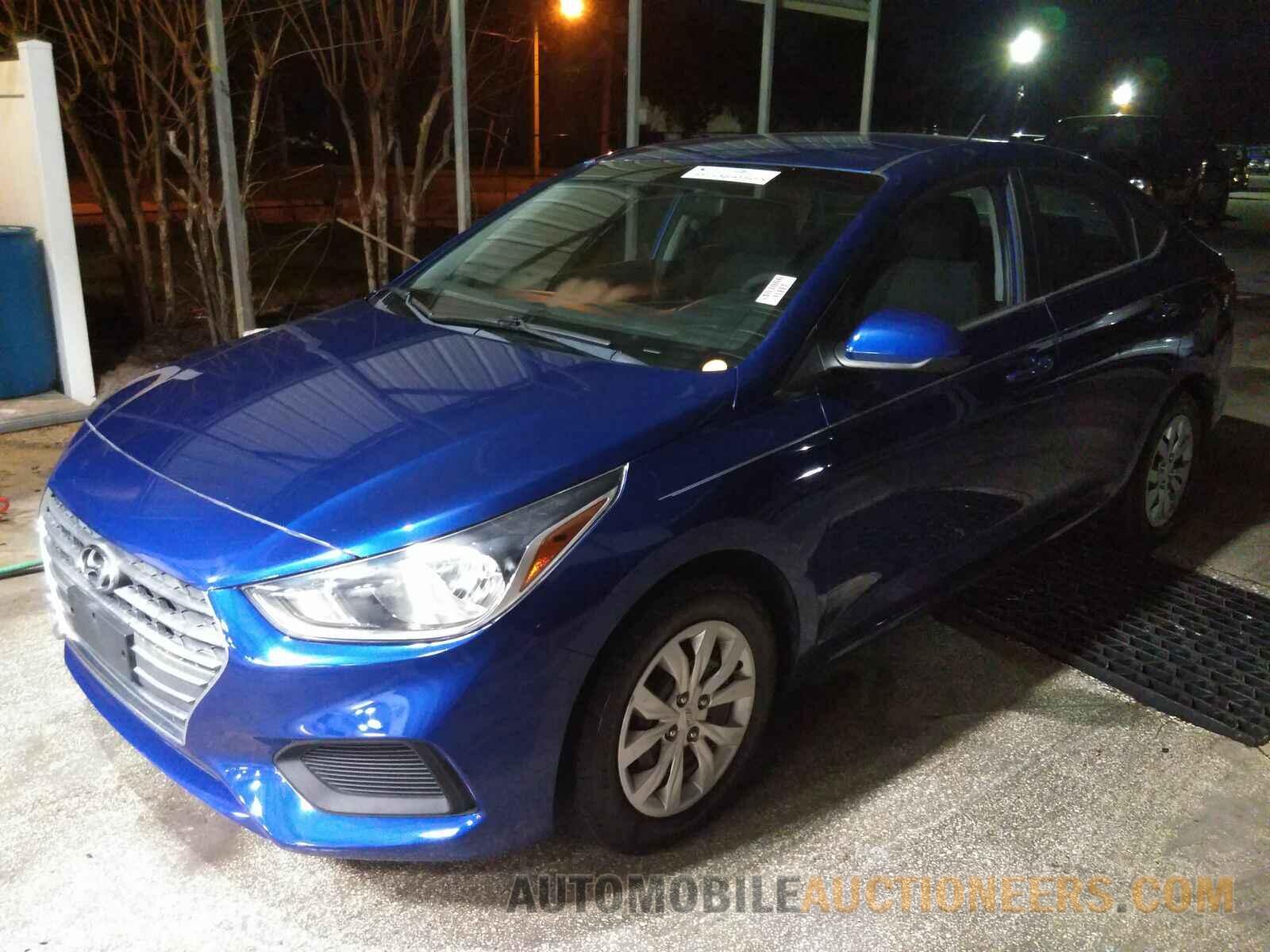 3KPC24A34JE012071 Hyundai Accent 2018