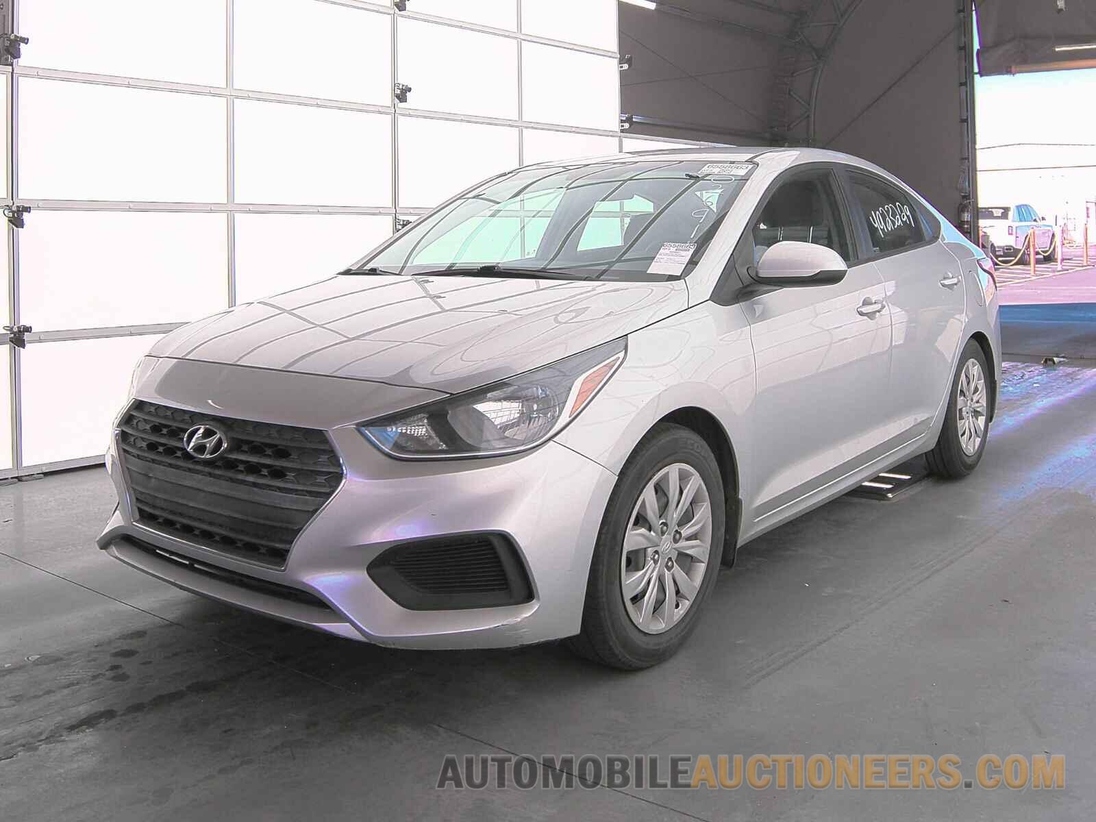 3KPC24A34JE026911 Hyundai Accent 2018