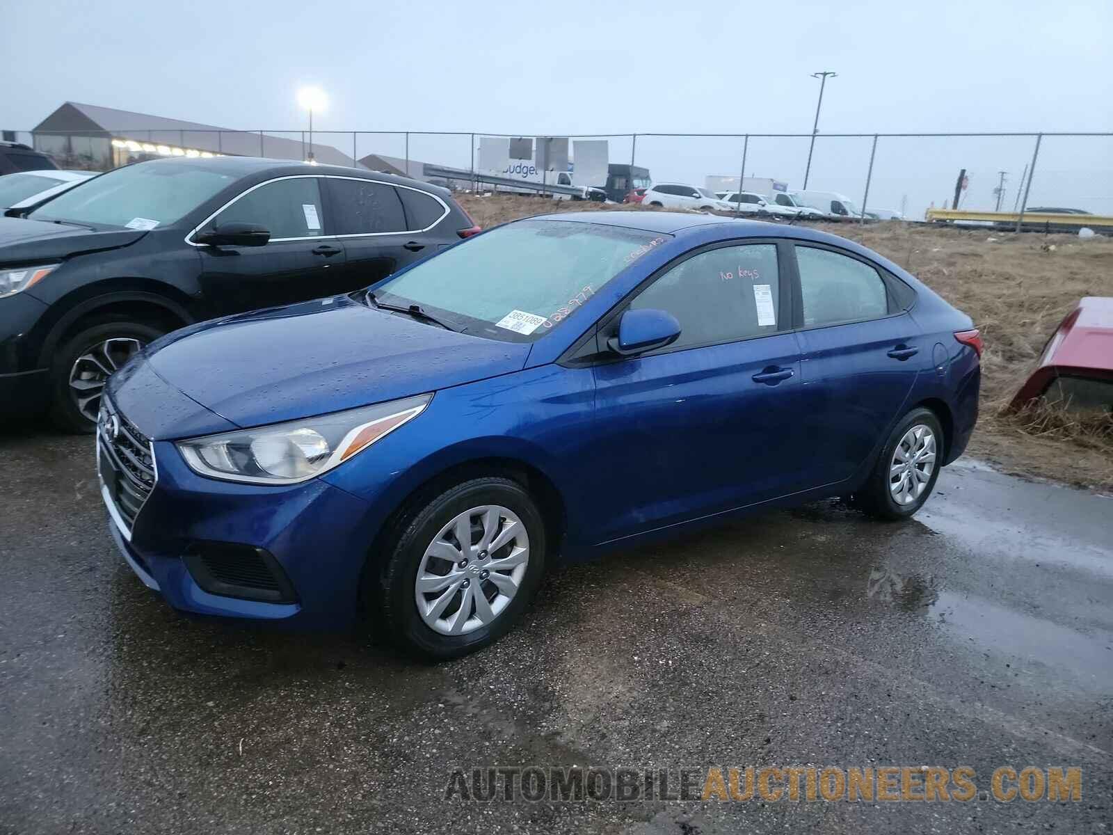 3KPC24A34JE028979 Hyundai Accent 2018