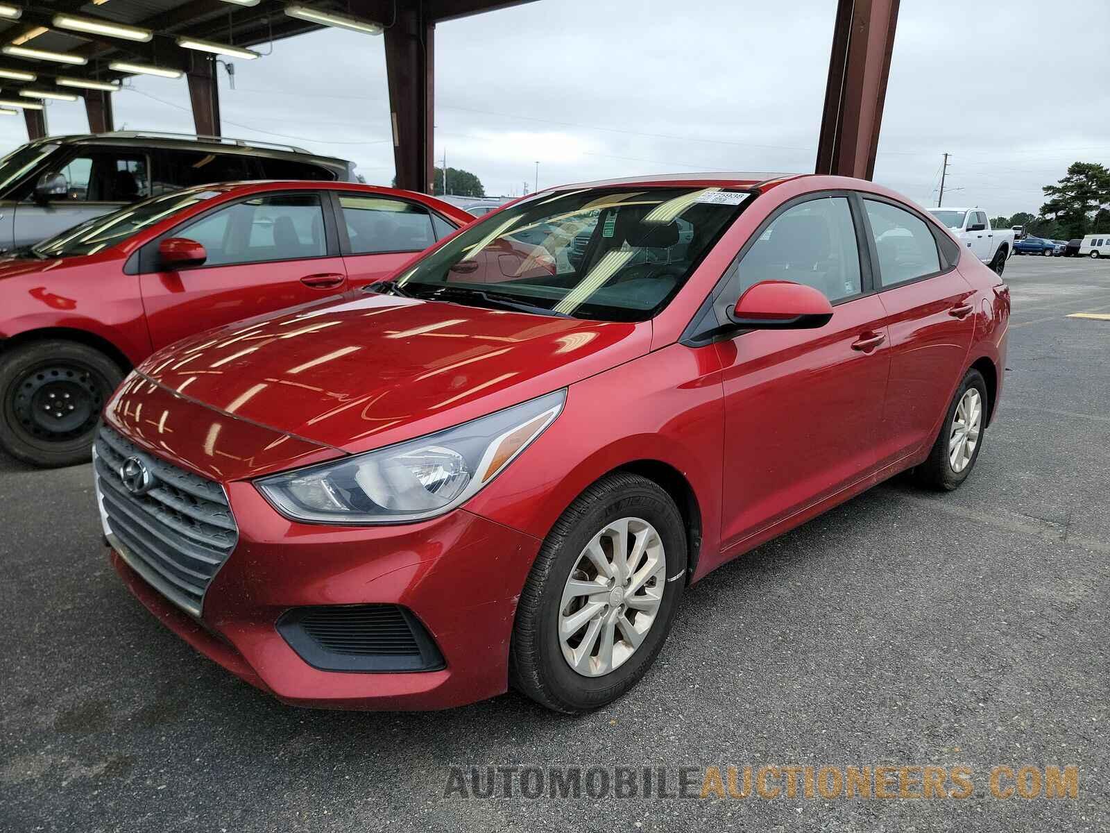 3KPC24A35JE028621 Hyundai Accent 2018