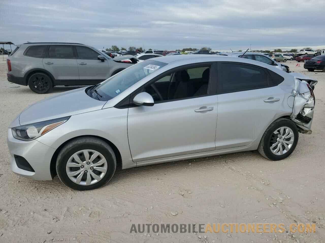 3KPC24A37JE025512 HYUNDAI ACCENT 2018