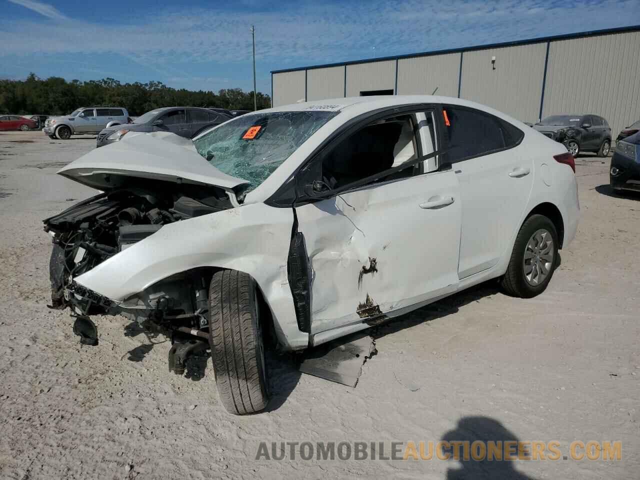 3KPC24A38JE010131 HYUNDAI ACCENT 2018