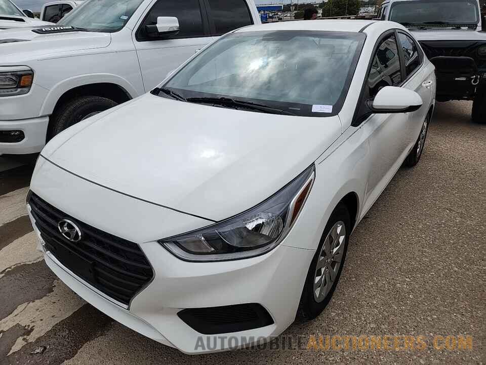 3KPC24A38JE029343 Hyundai Accent 2018