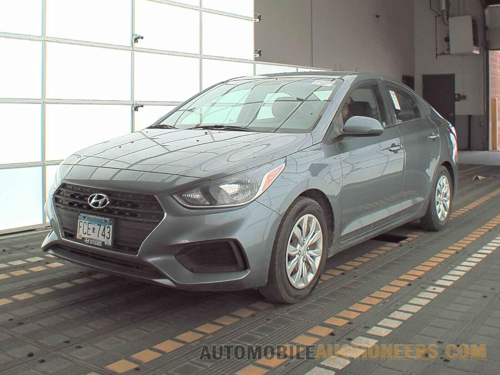 3KPC24A39JE015600 Hyundai Accent 2018