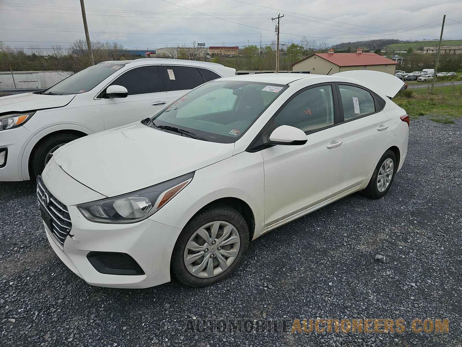 3KPC24A66ME136406 Hyundai Accent 2021