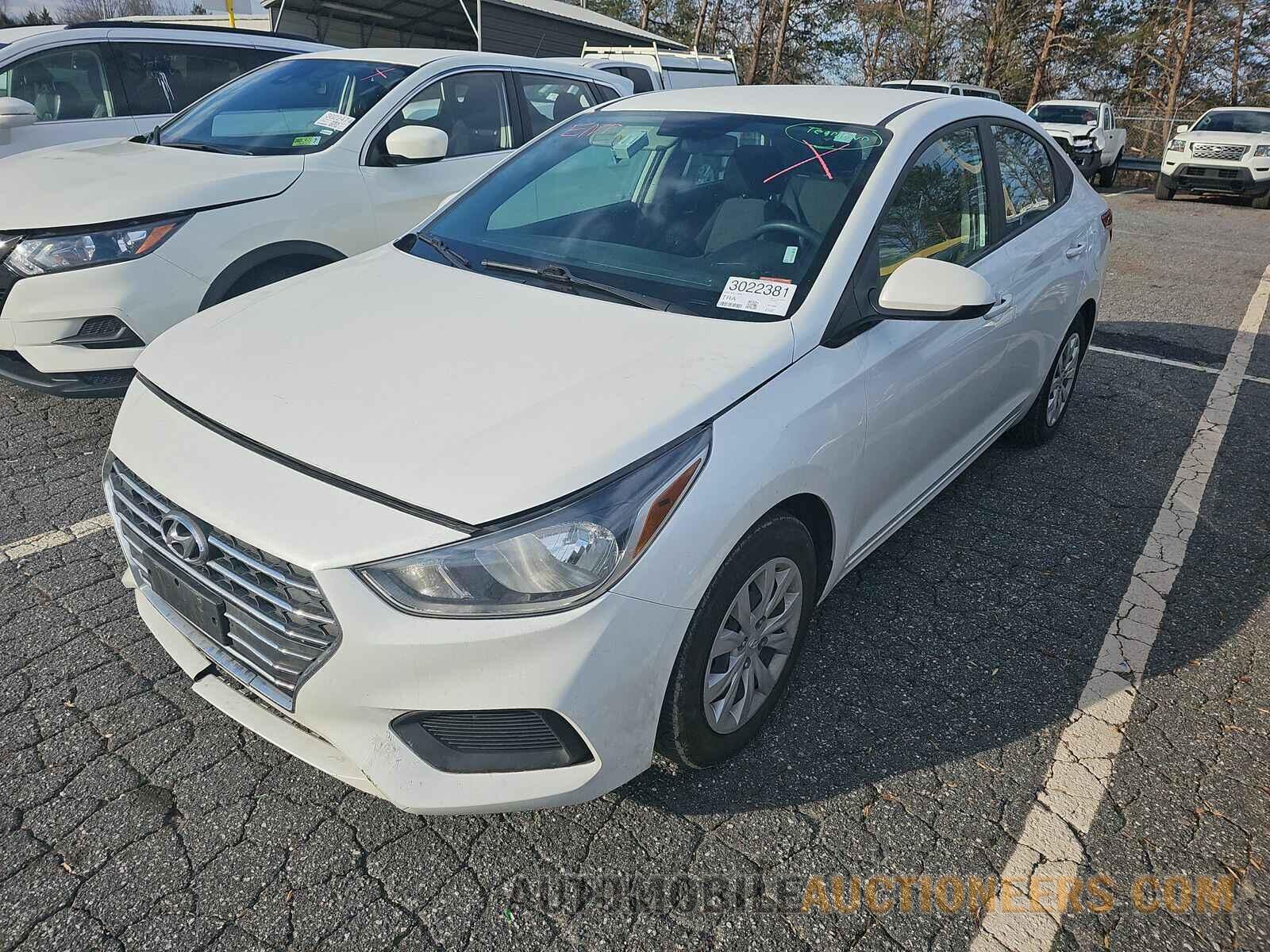 3KPC24A6XME138871 Hyundai Accent 2021