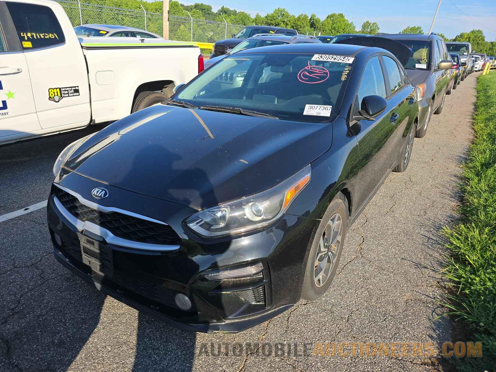 3KPF24AD0KE016996 Kia Forte 2019