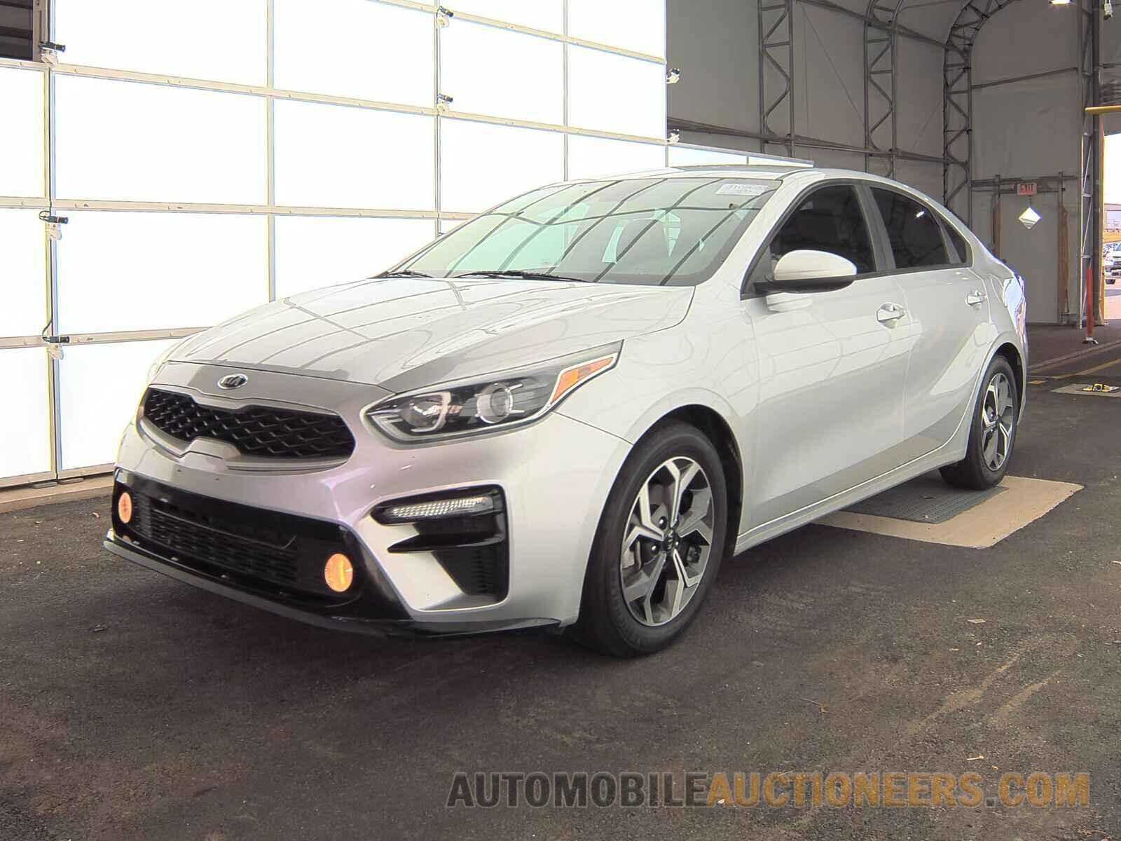 3KPF24AD0ME290833 Kia Forte 2021