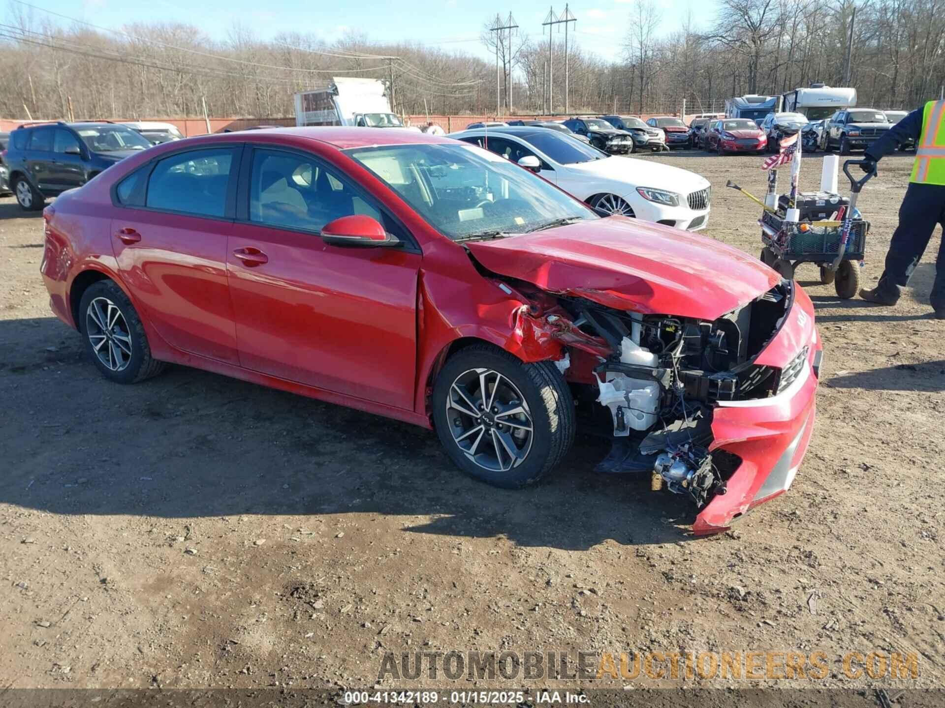 3KPF24AD0NE437573 KIA FORTE 2022